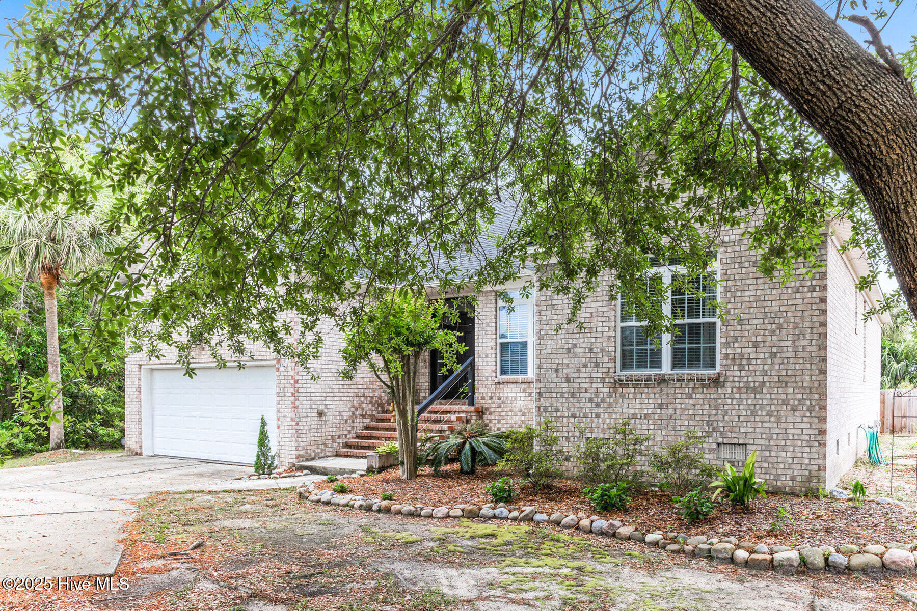 8403 Wingfoot Way Property Photo 5