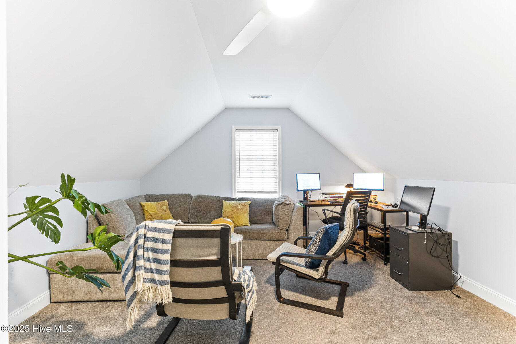 8403 Wingfoot Way Property Photo 38