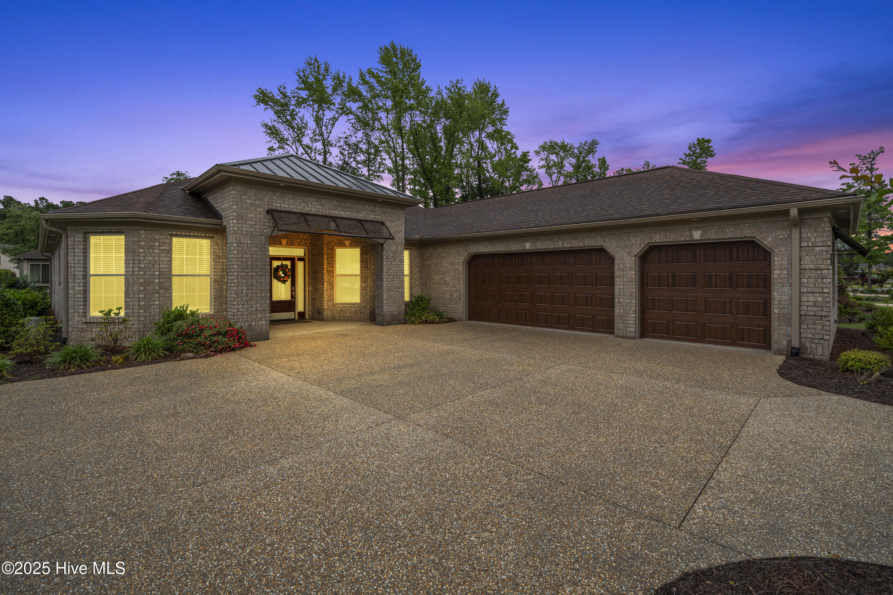 912 Jenoa Loop Property Photo