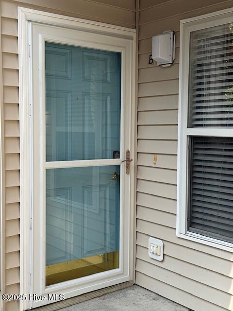 420 Commerce Avenue B Property Photo