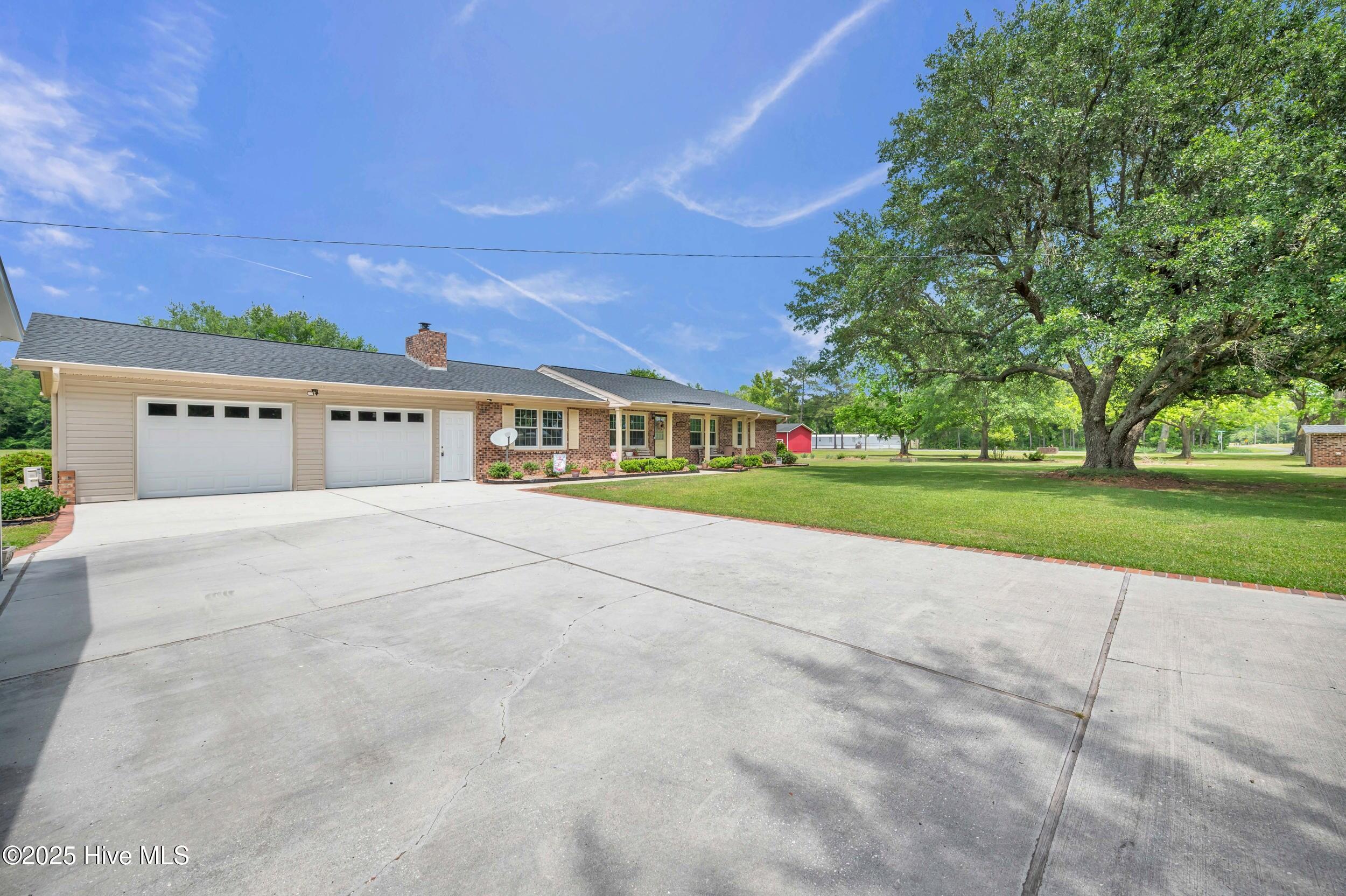 506 Dew Oil Plant Road Property Photo 2