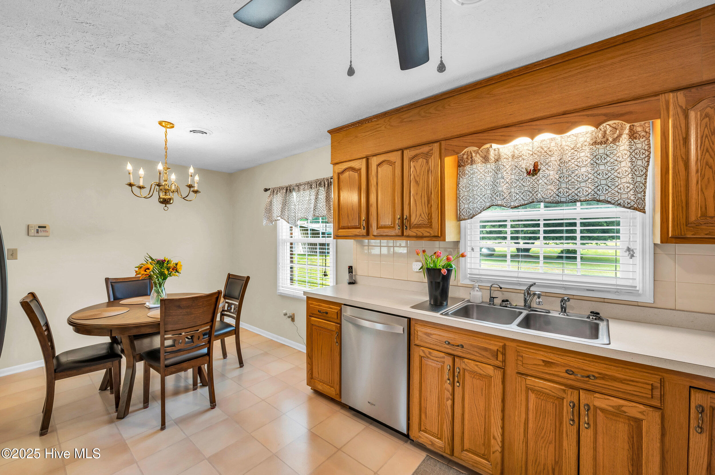 506 Dew Oil Plant Road Property Photo 12