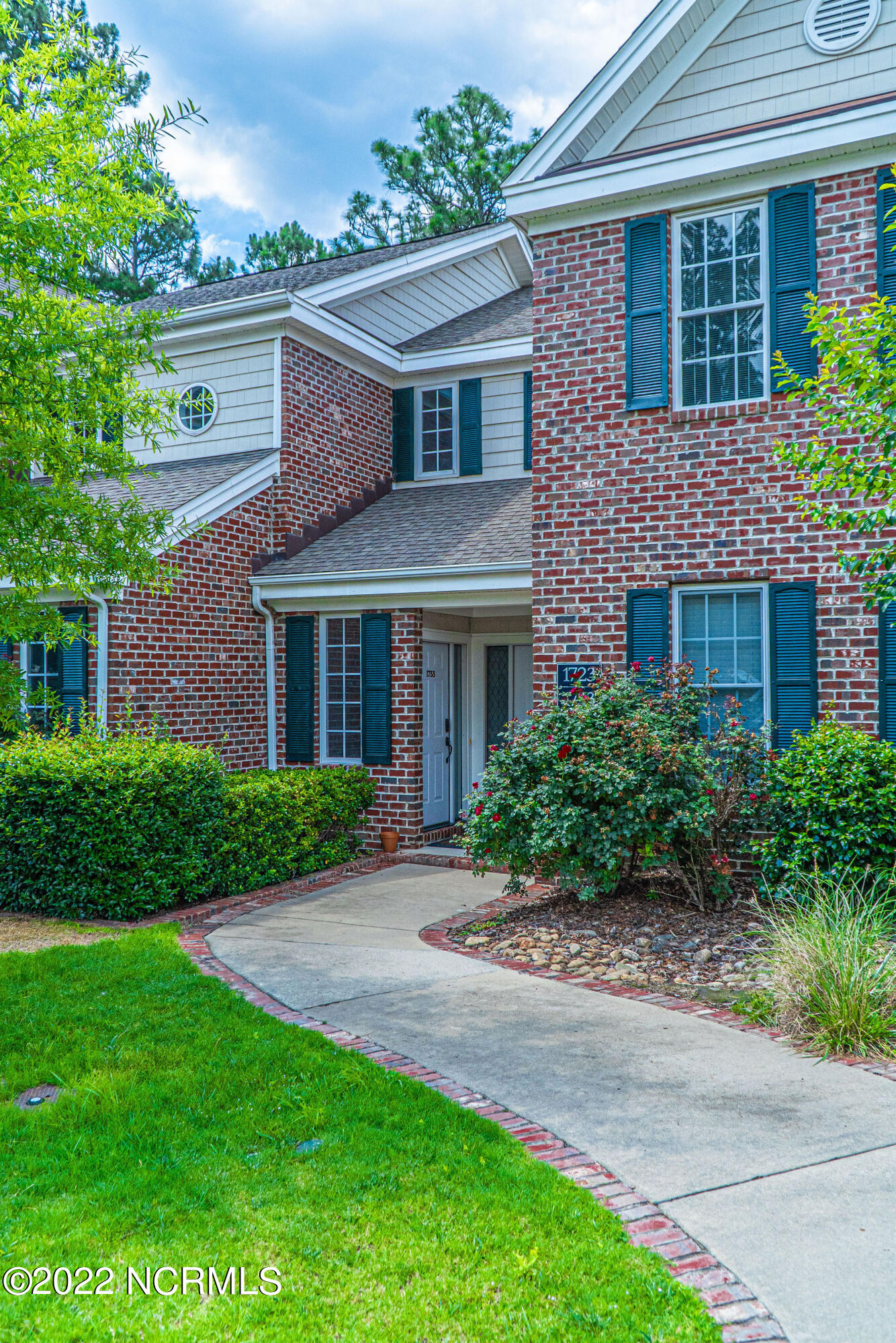 1733 Woodbrooke Drive Property Photo