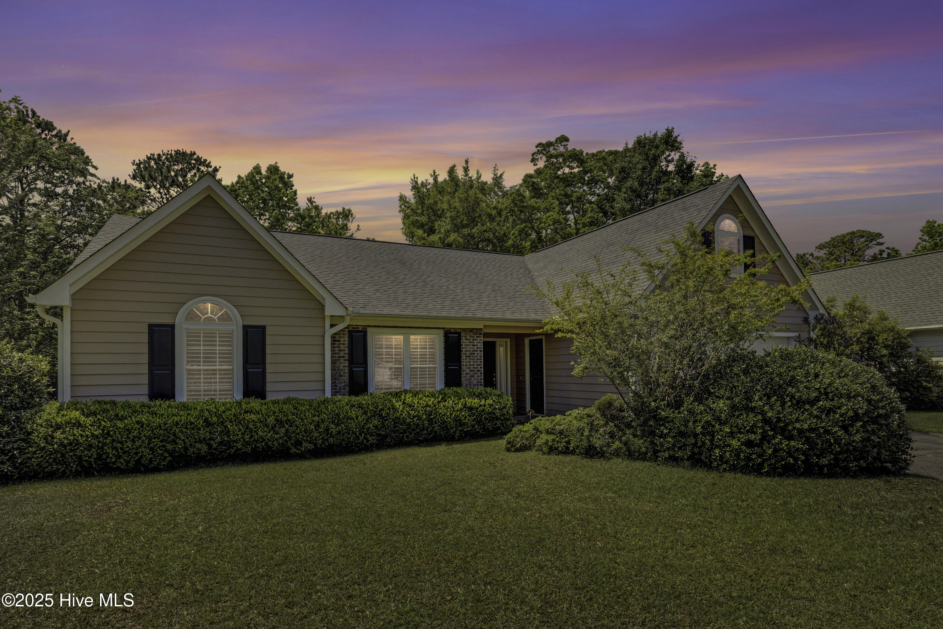 3508 Whispering Pines Court Property Photo 2