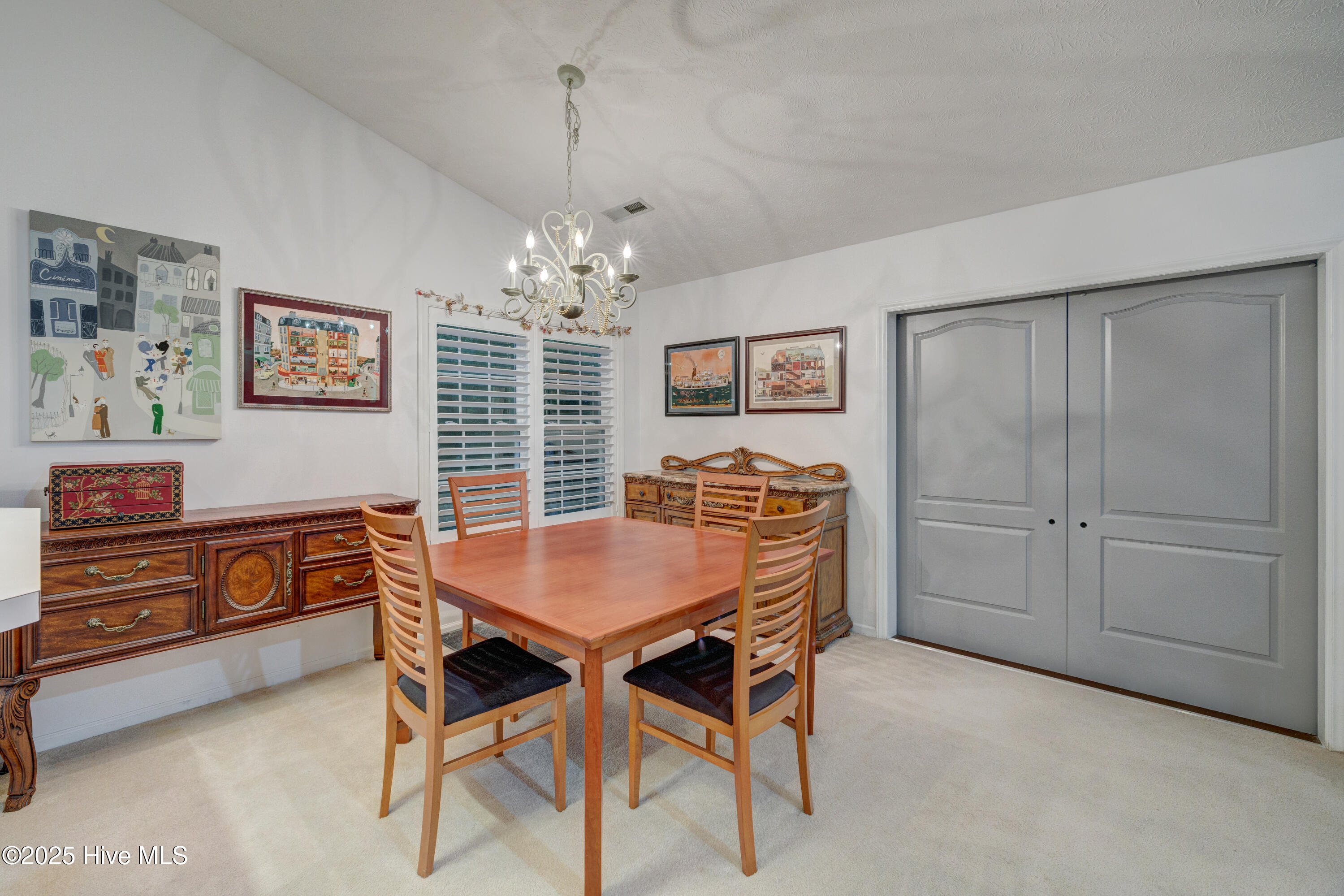 3508 Whispering Pines Court Property Photo 12