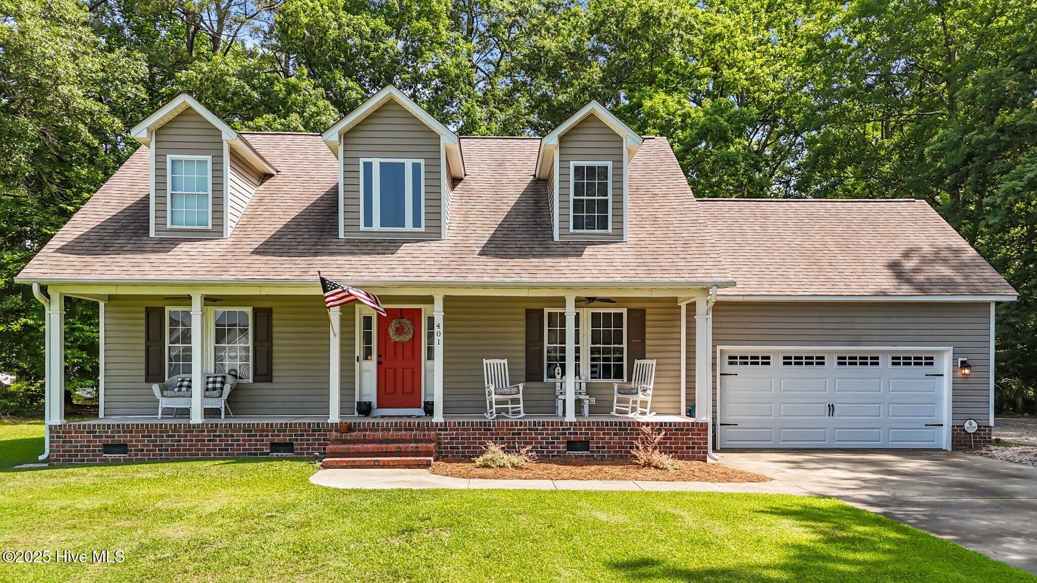 401 Cedar Lane Property Photo