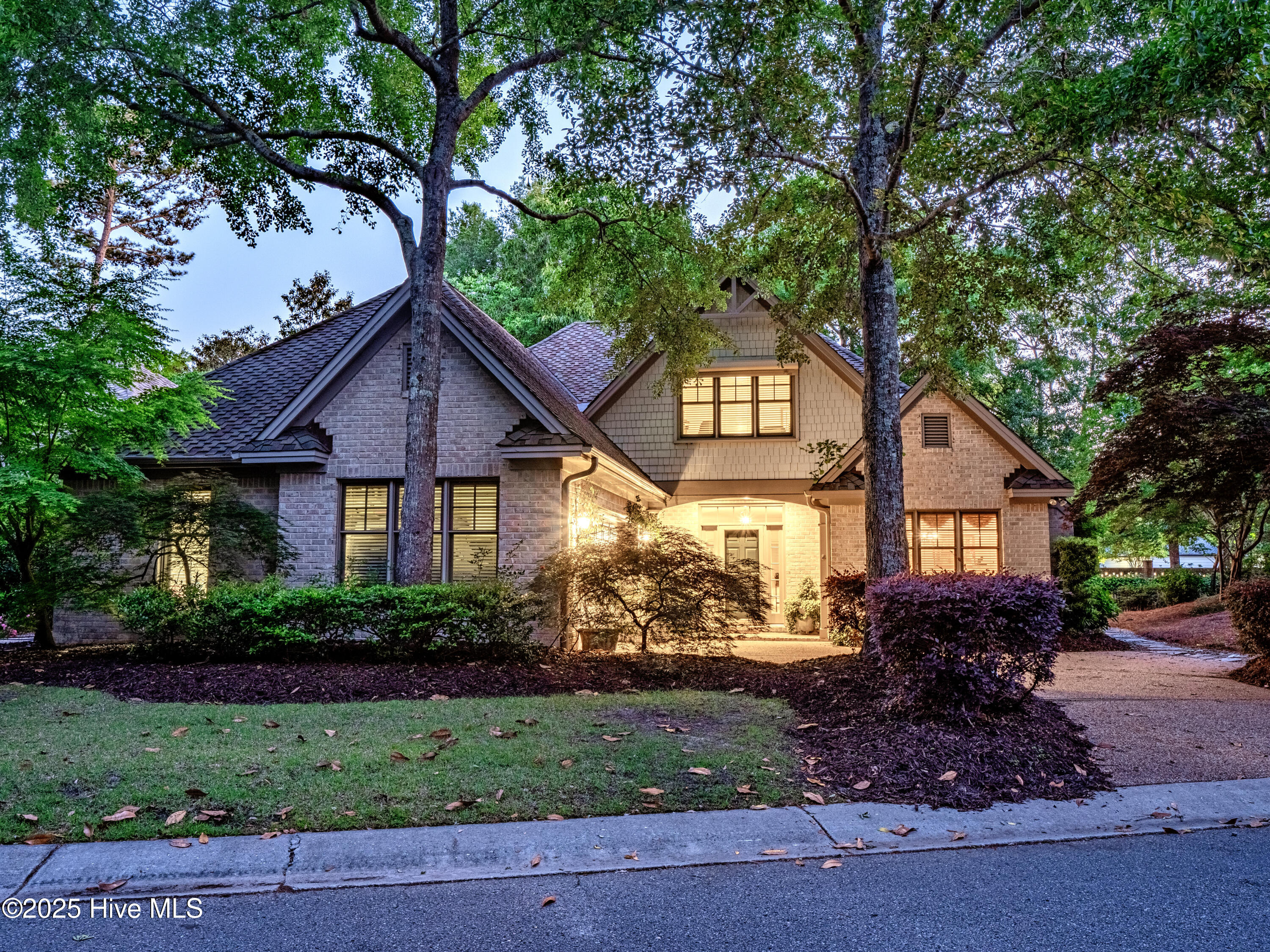 7102 Saybrook Drive Property Photo