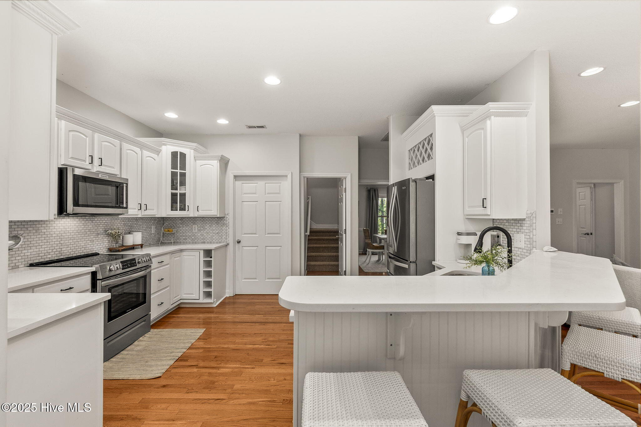 124 Sutton Drive Property Photo 14