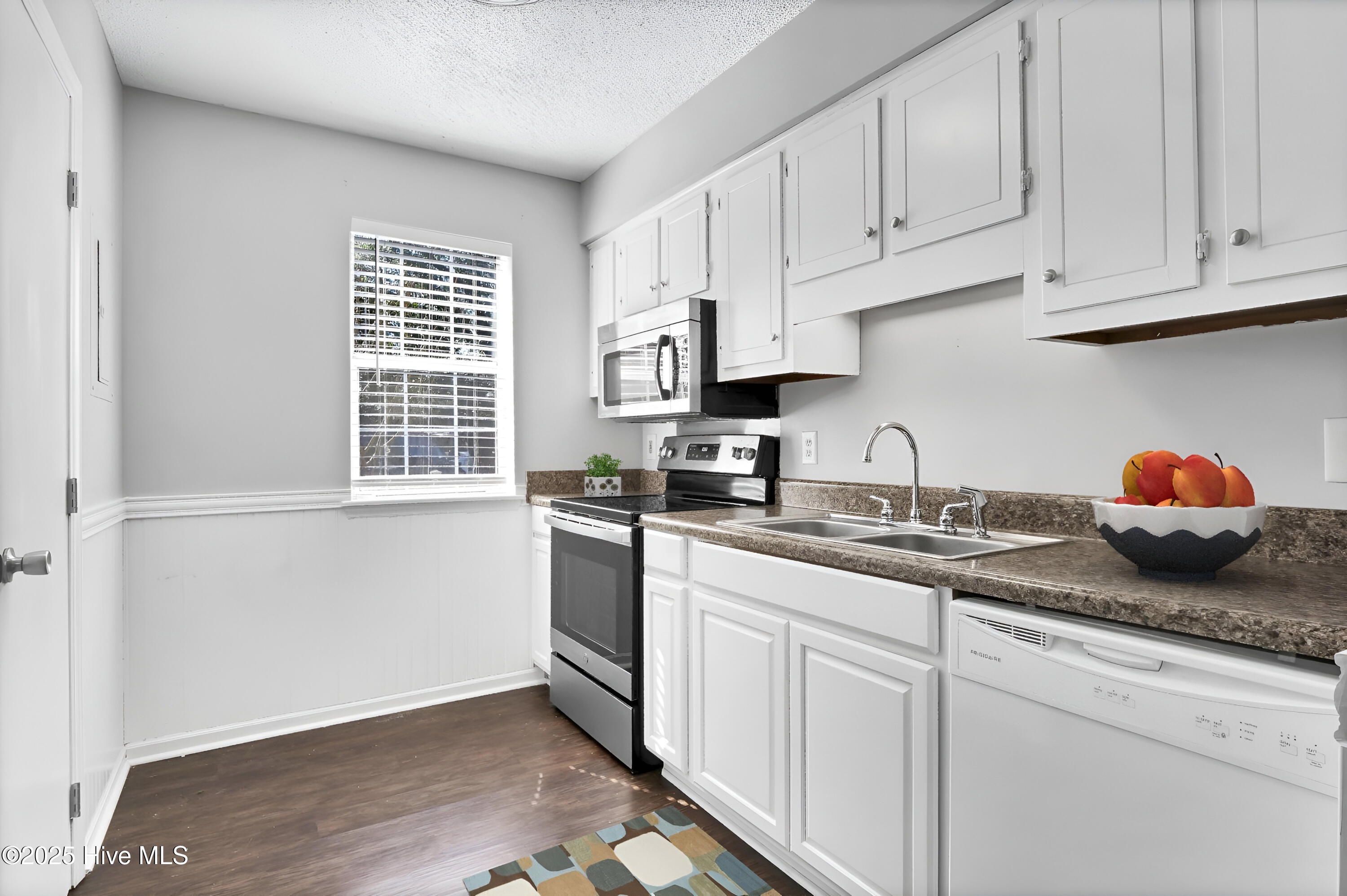 942 Bonham Avenue Property Photo 14