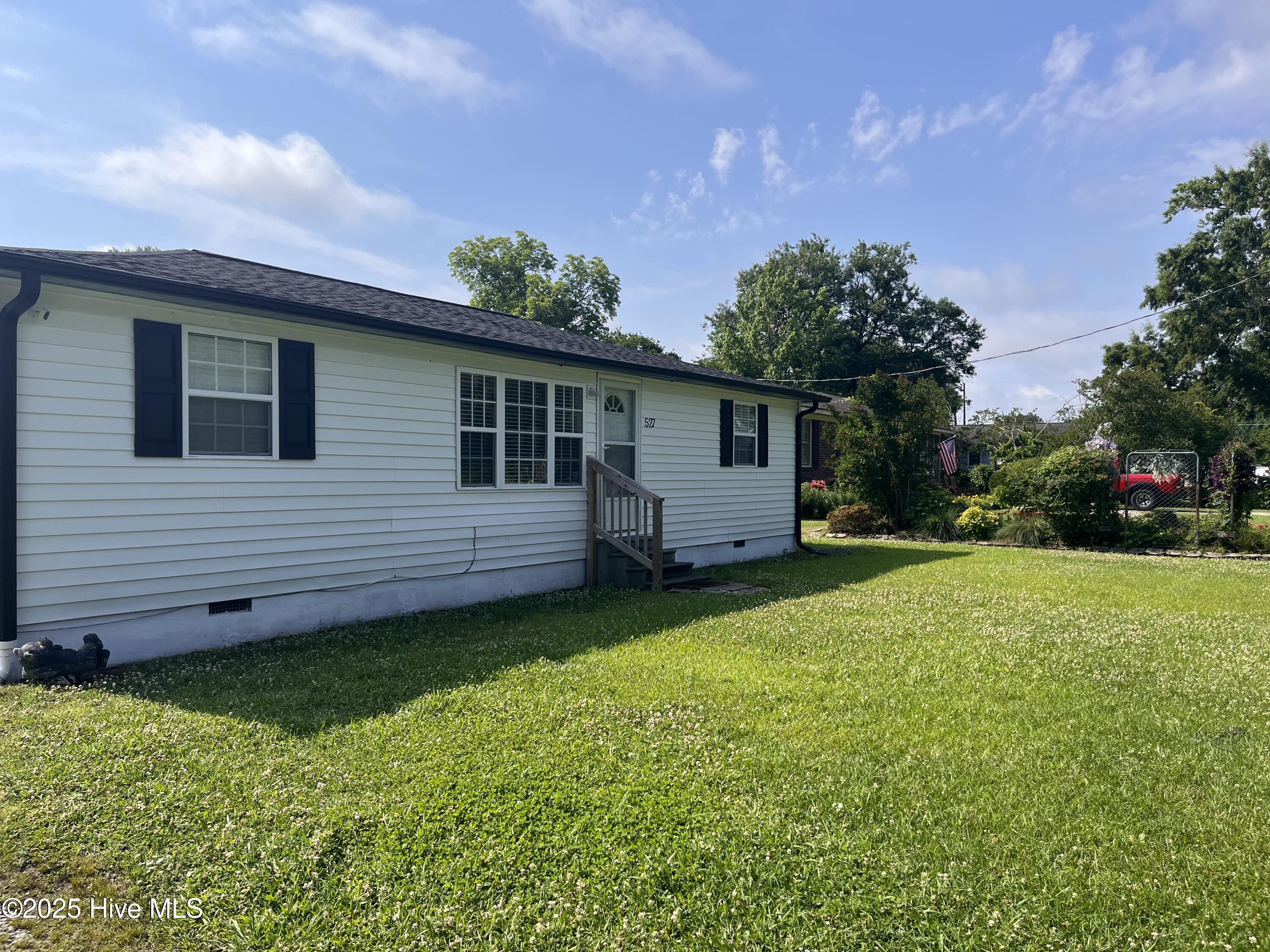 527 Chicora Street Property Photo