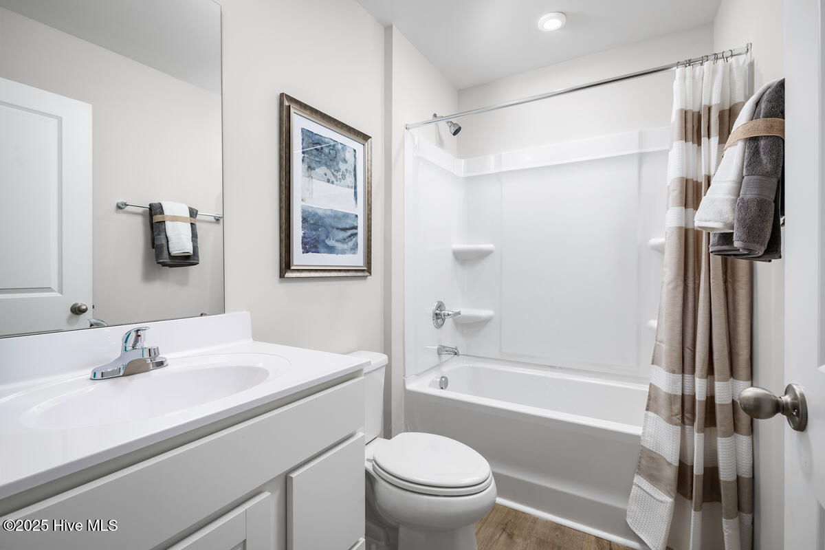 544 Bell Creek Avenue Property Photo 14
