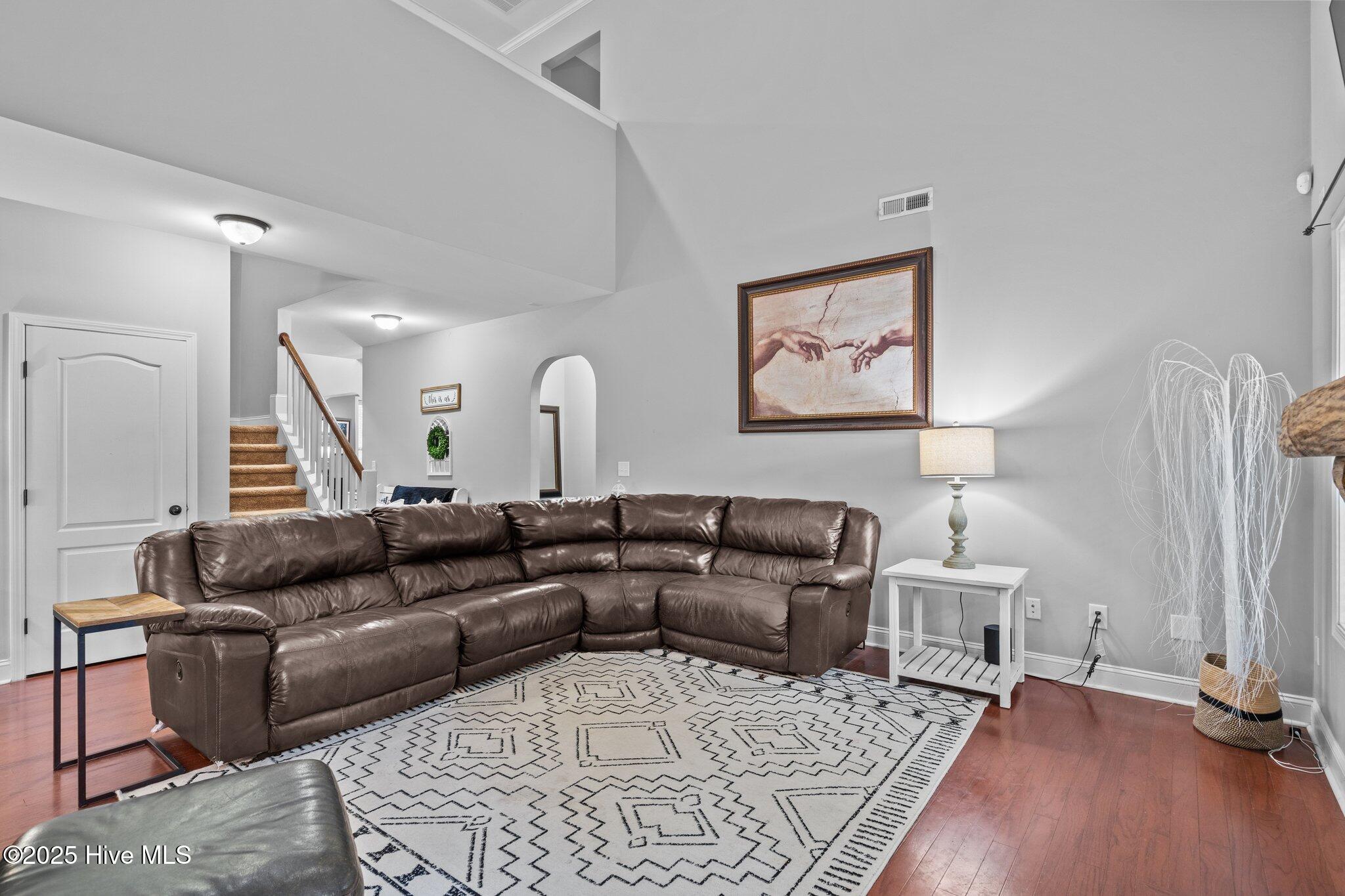 113 Whisper Grove Court Property Photo 12
