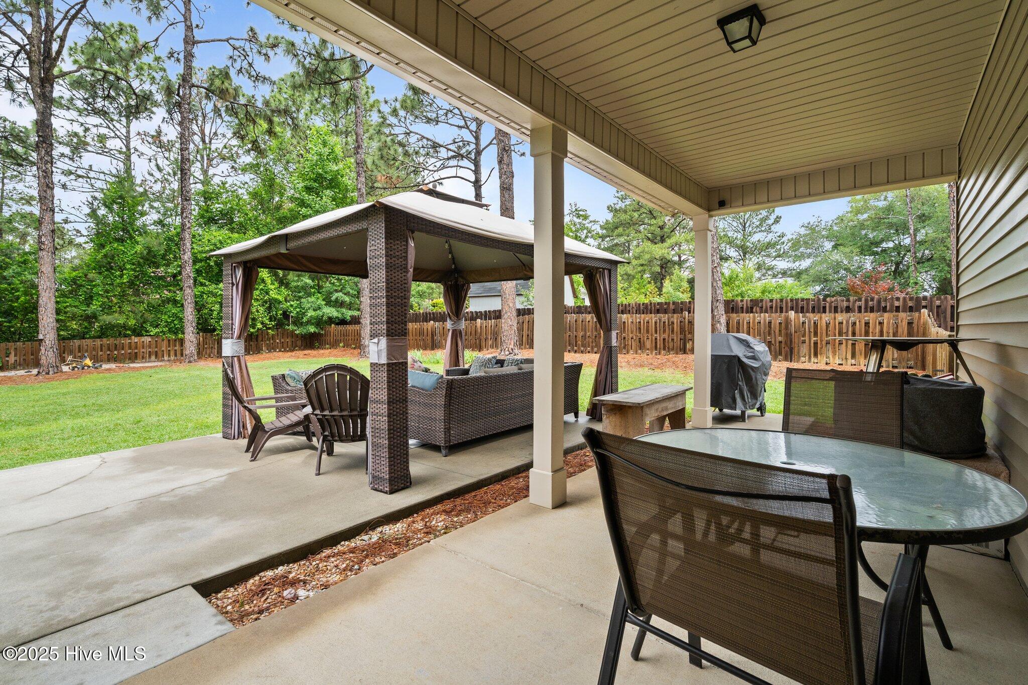 113 Whisper Grove Court Property Photo 44