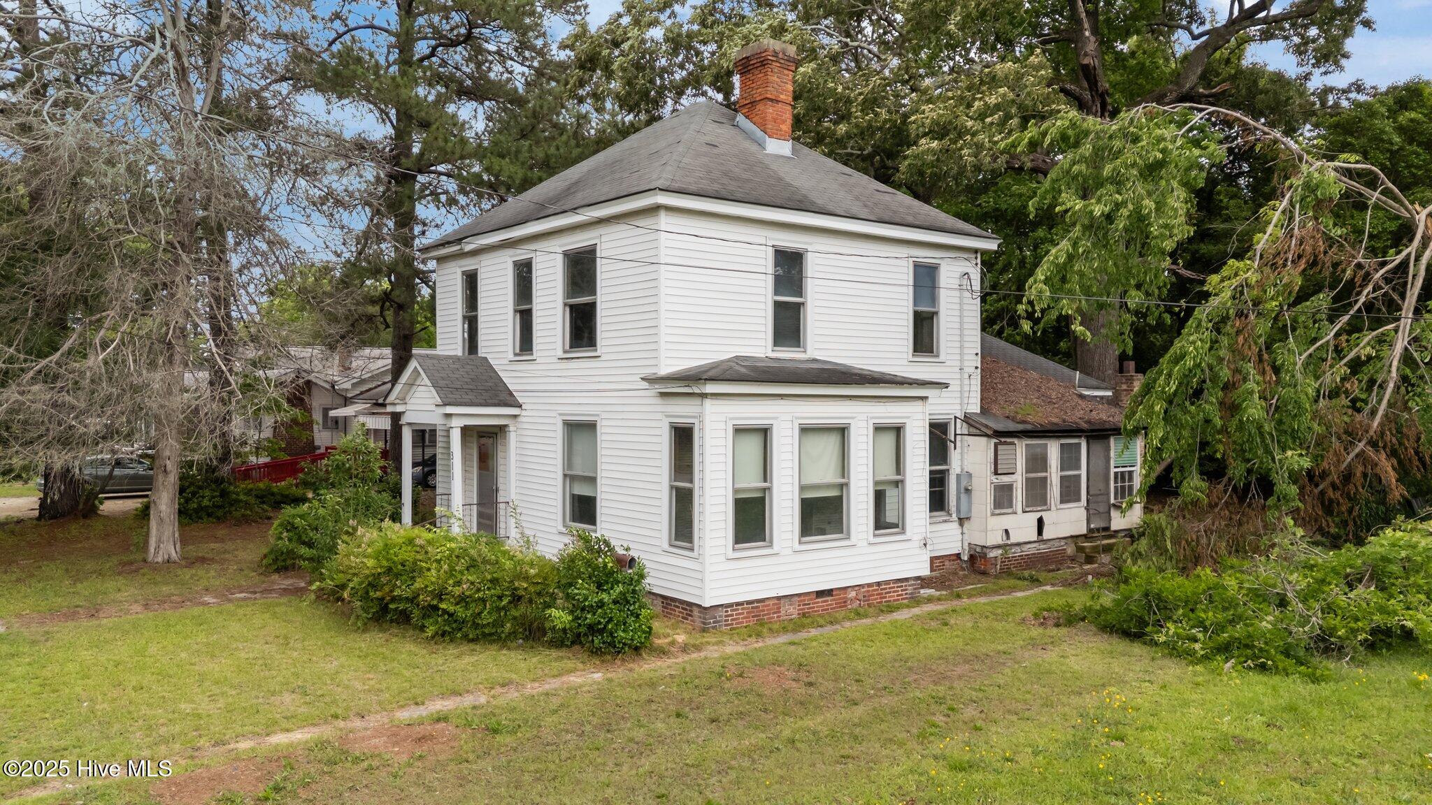 311 Whitaker Street Property Photo 1
