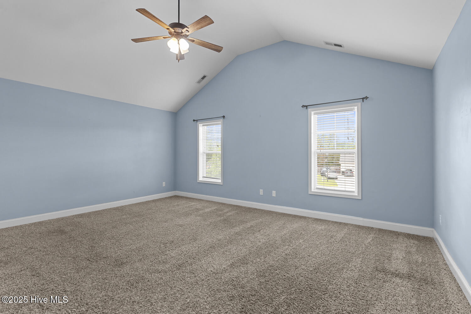 302 First Post Road Property Photo 27