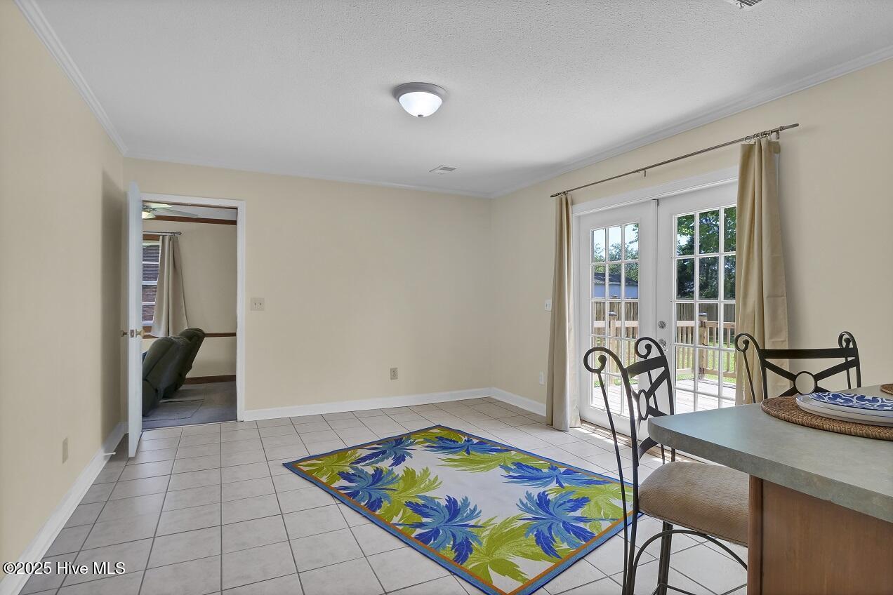 805 Hamlet Avenue Property Photo 11