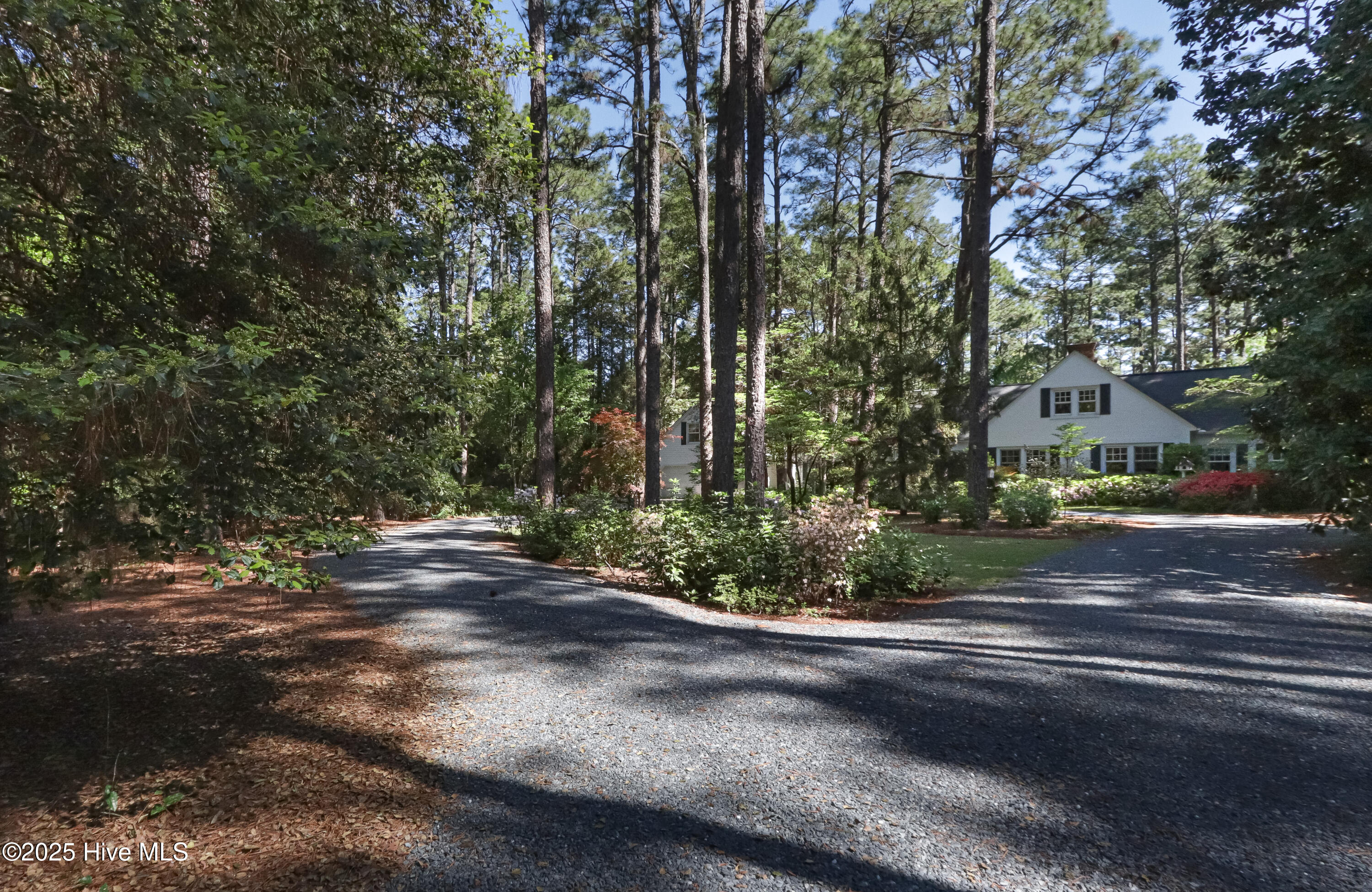 1335 Midland Drive Property Photo