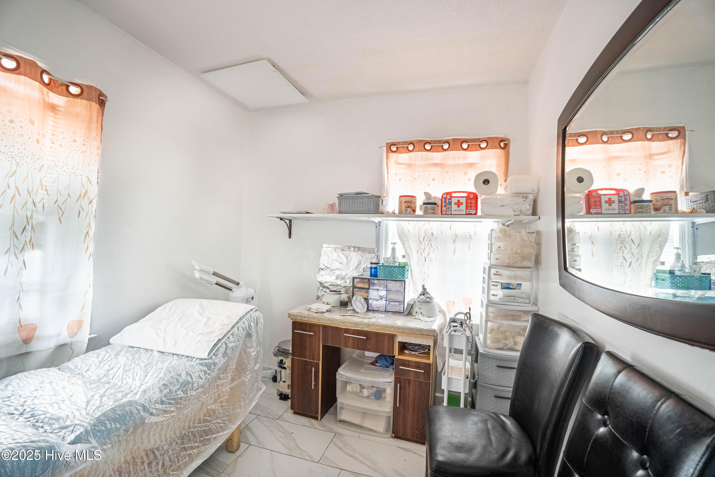 1217 Atkinson Street Property Photo 12