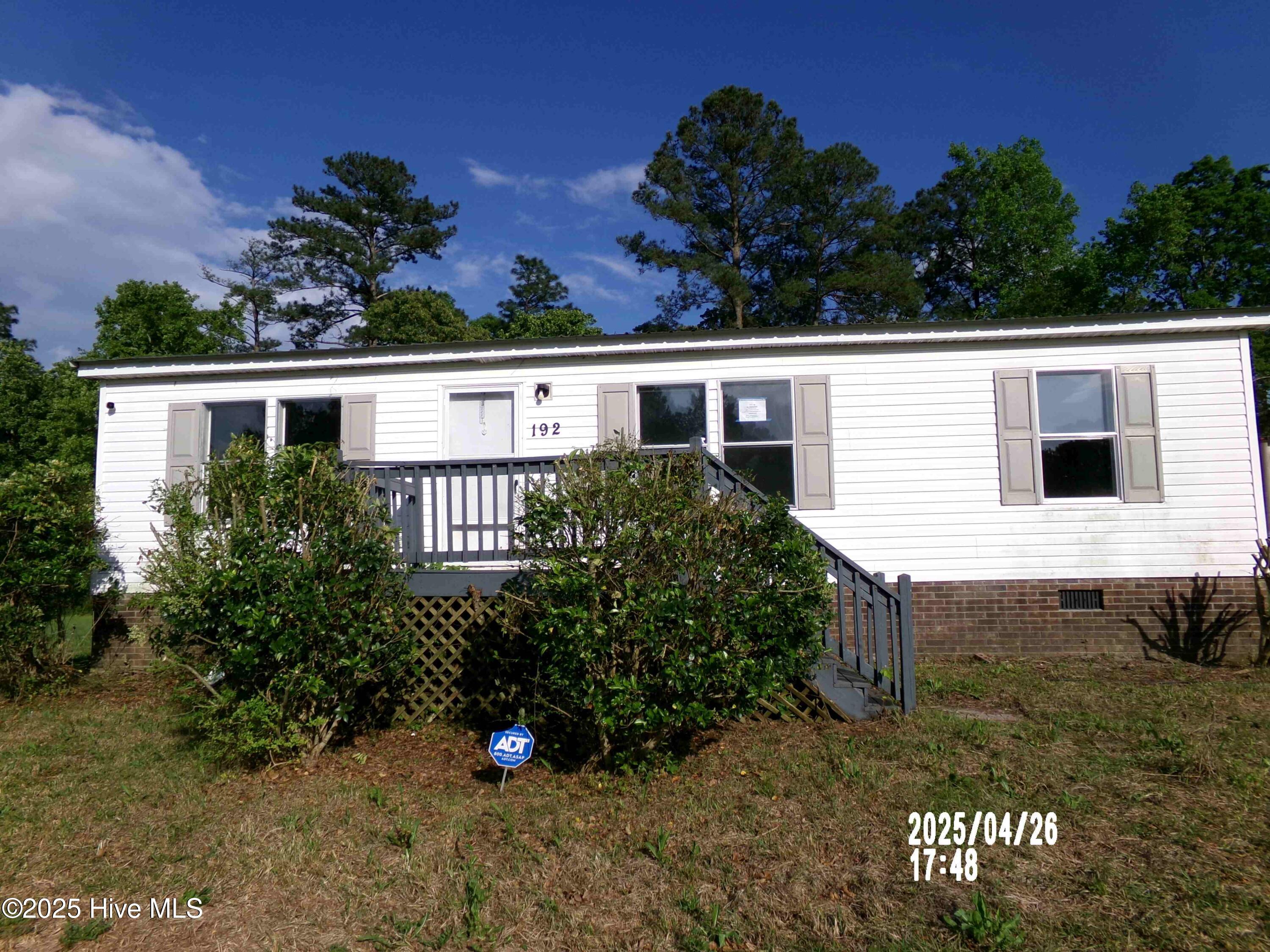192 King Estates Road Property Photo