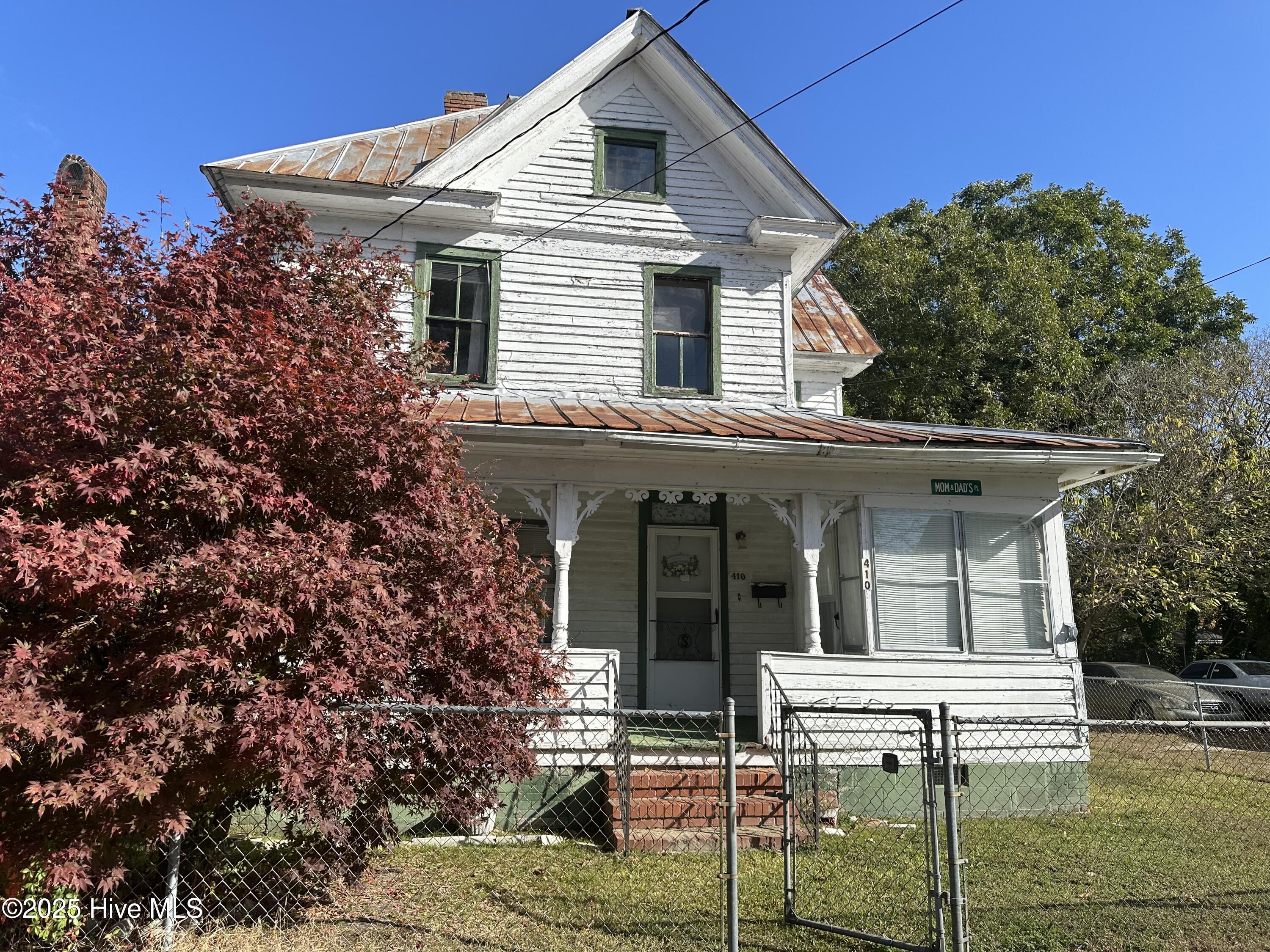 410 Cox Avenue Property Photo 1