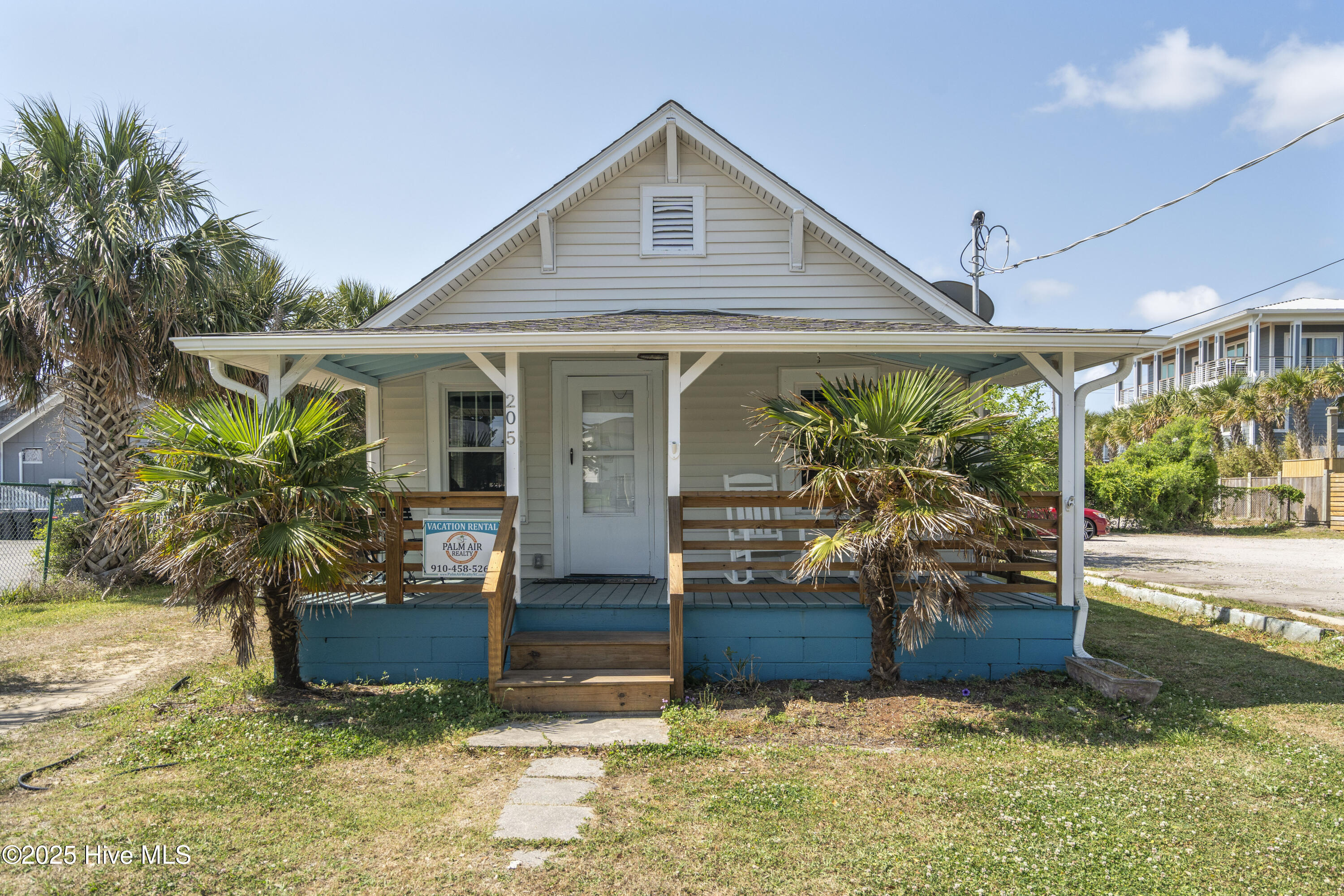 205 Raleigh Avenue Property Photo