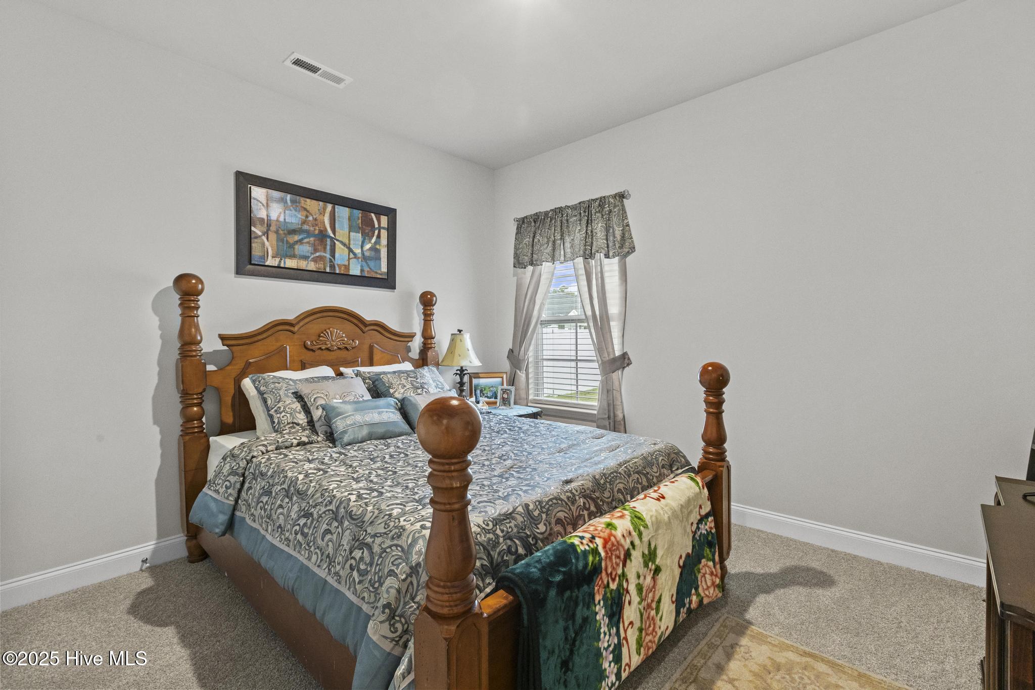 752 Greenwich Place Property Photo 17