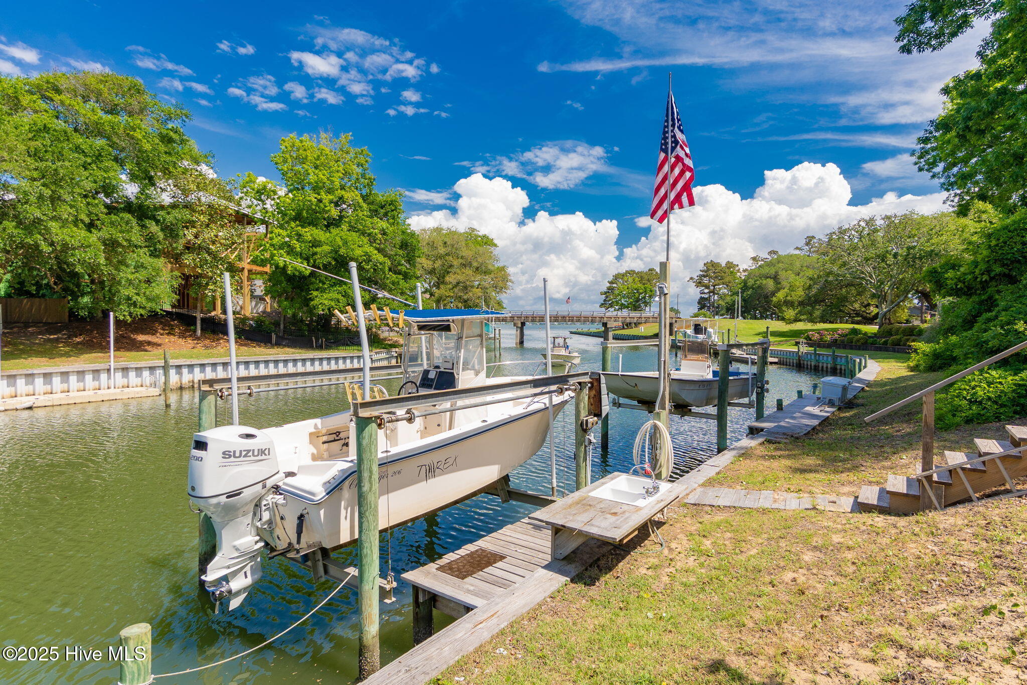 104 Elm Court Property Photo 3