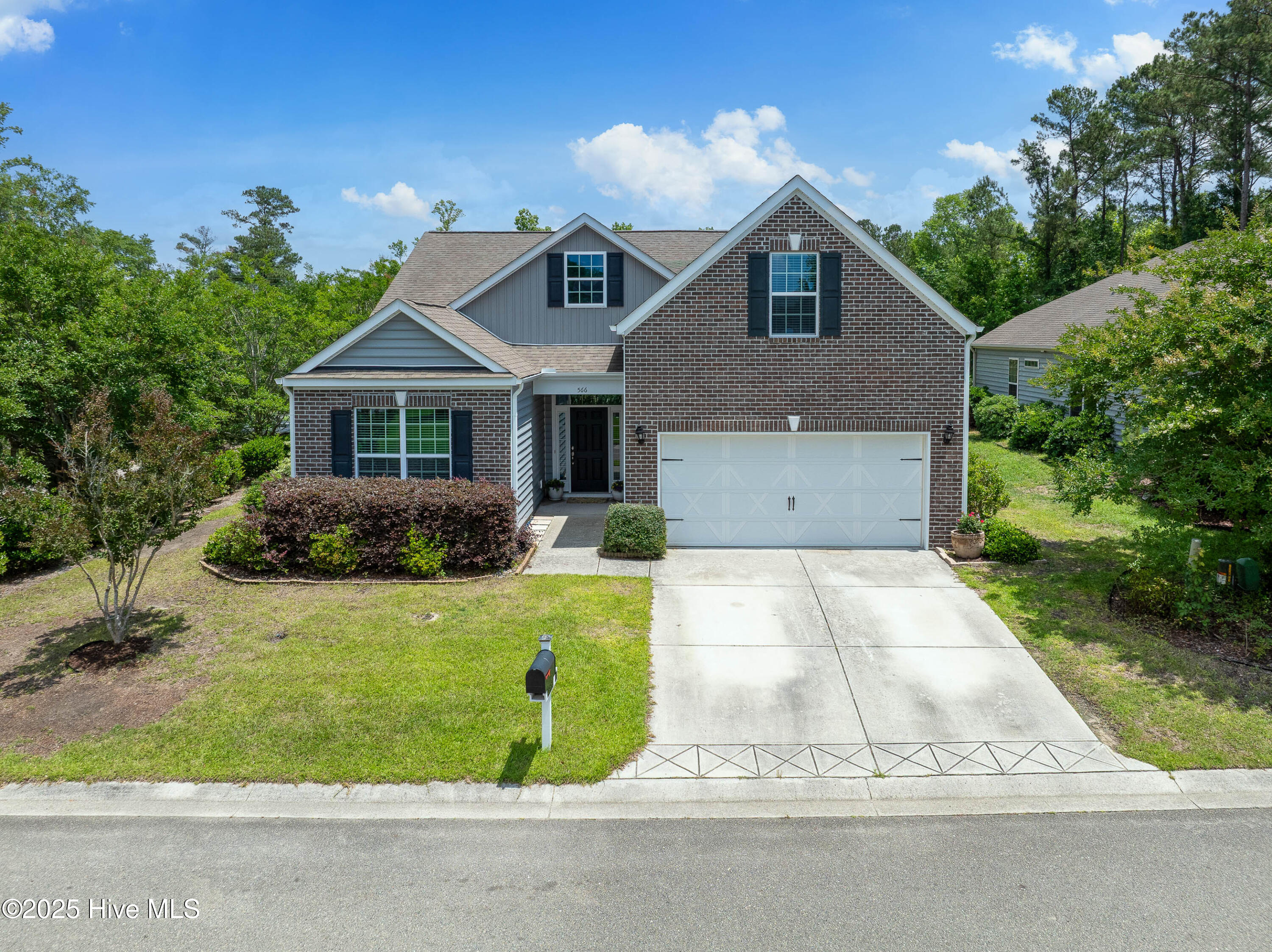 566 Wyre Court Property Photo
