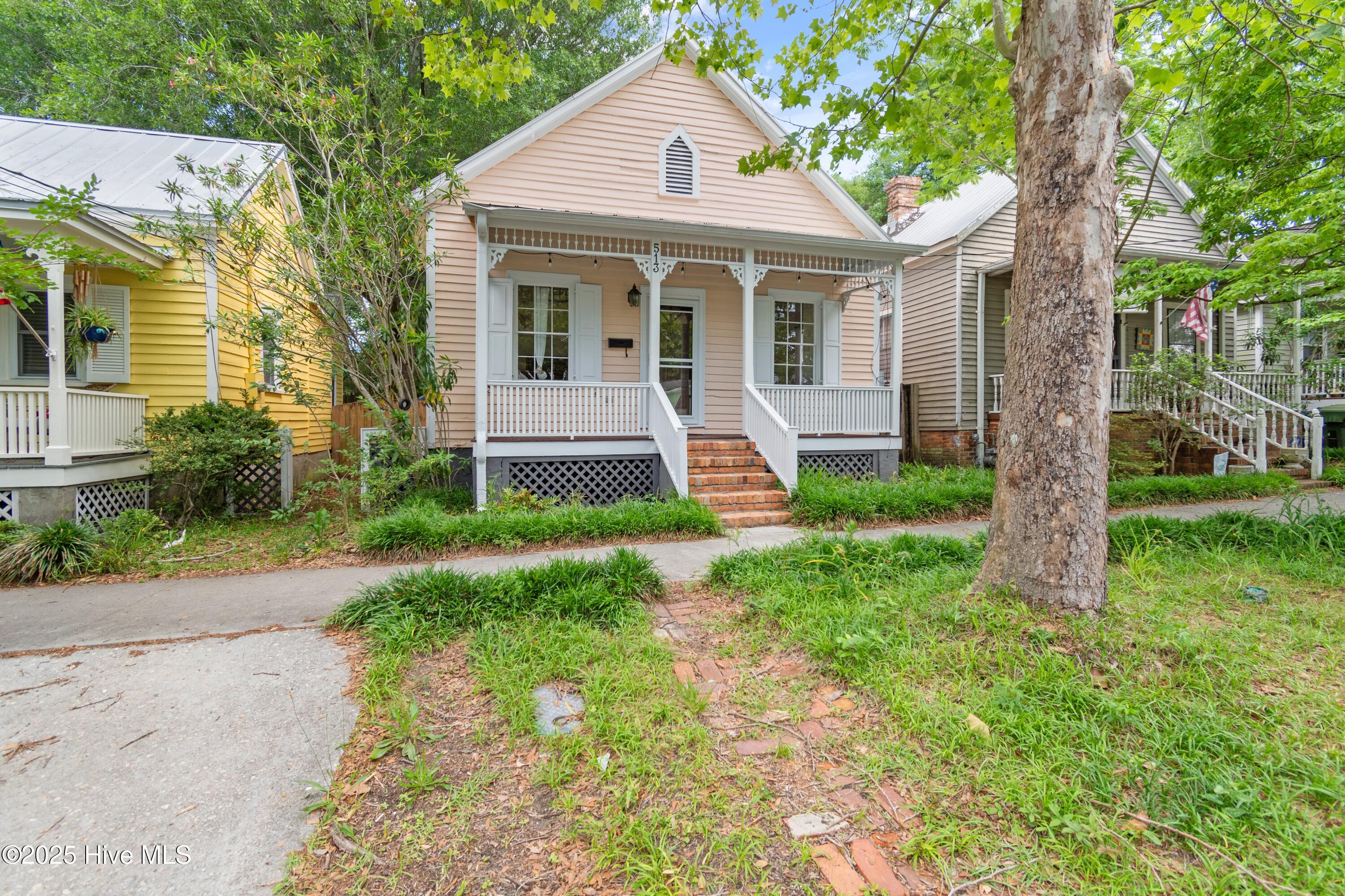513 S 6th Street Property Photo