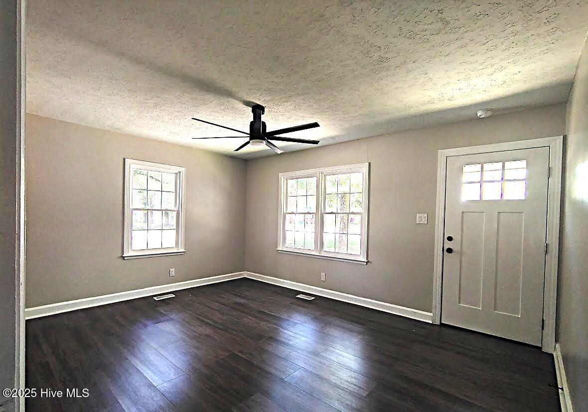 820 Franklin Street Property Photo 2