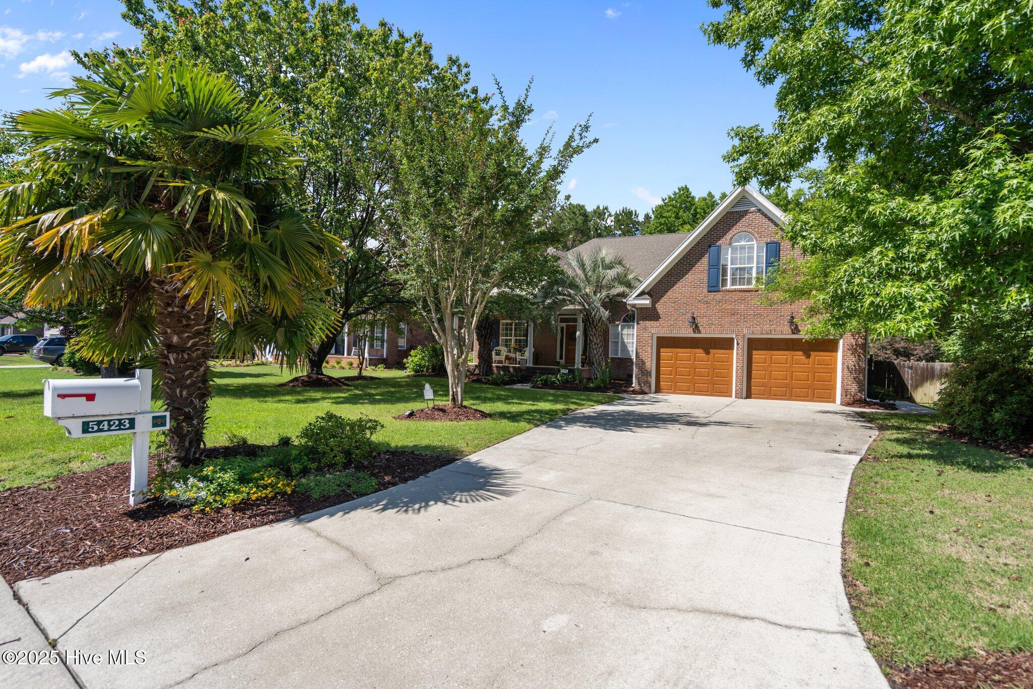 5423 Dunmore Road Property Photo 3