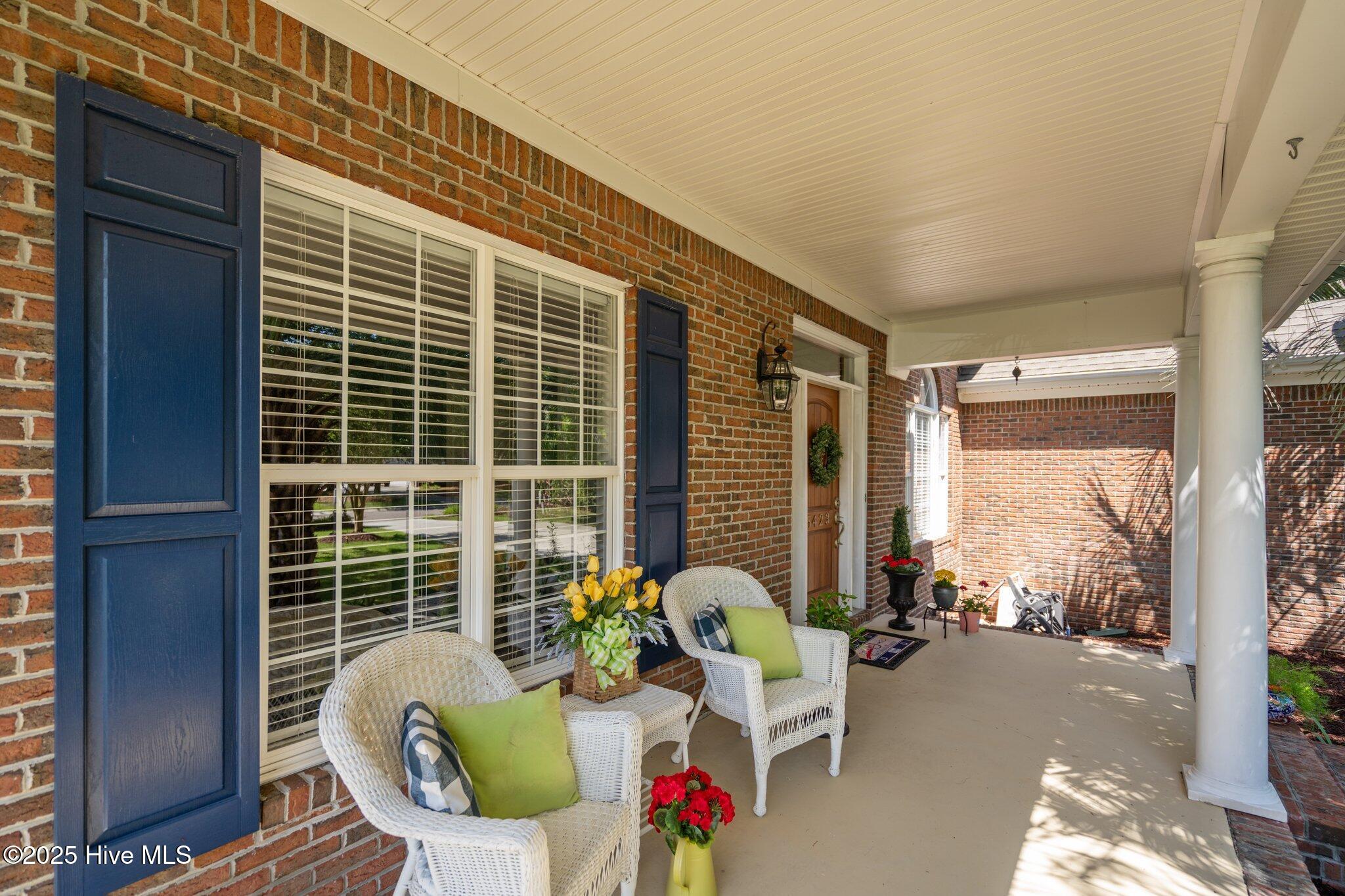 5423 Dunmore Road Property Photo 6