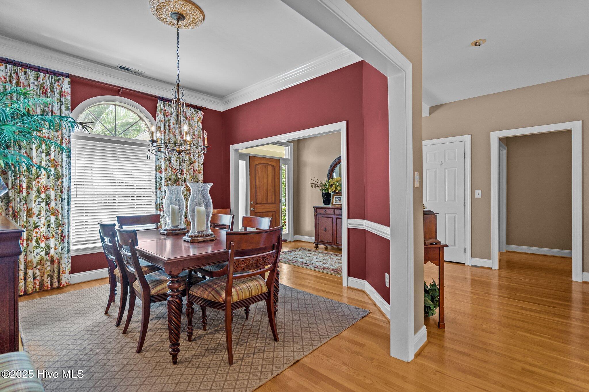 5423 Dunmore Road Property Photo 9