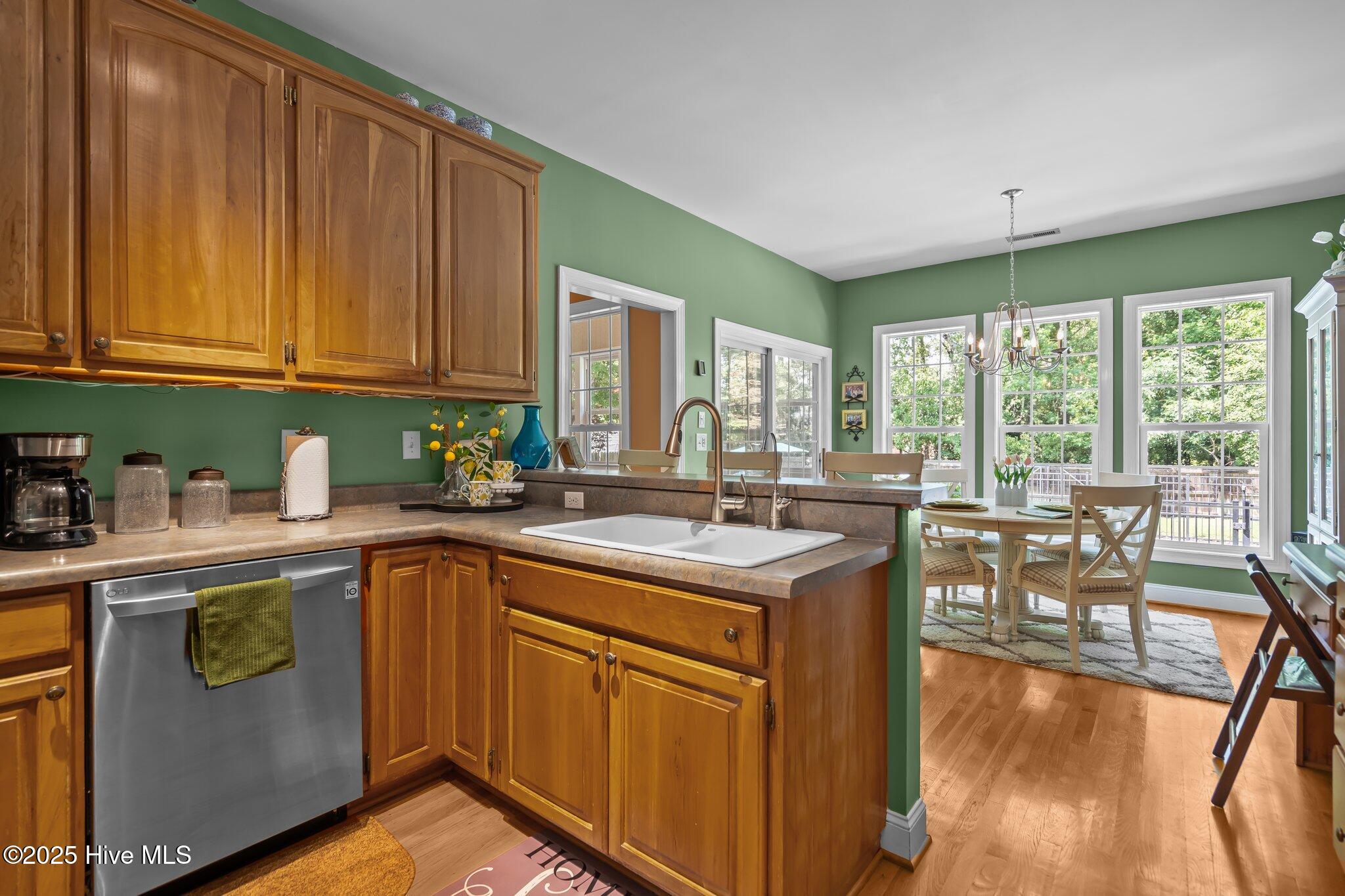 5423 Dunmore Road Property Photo 19