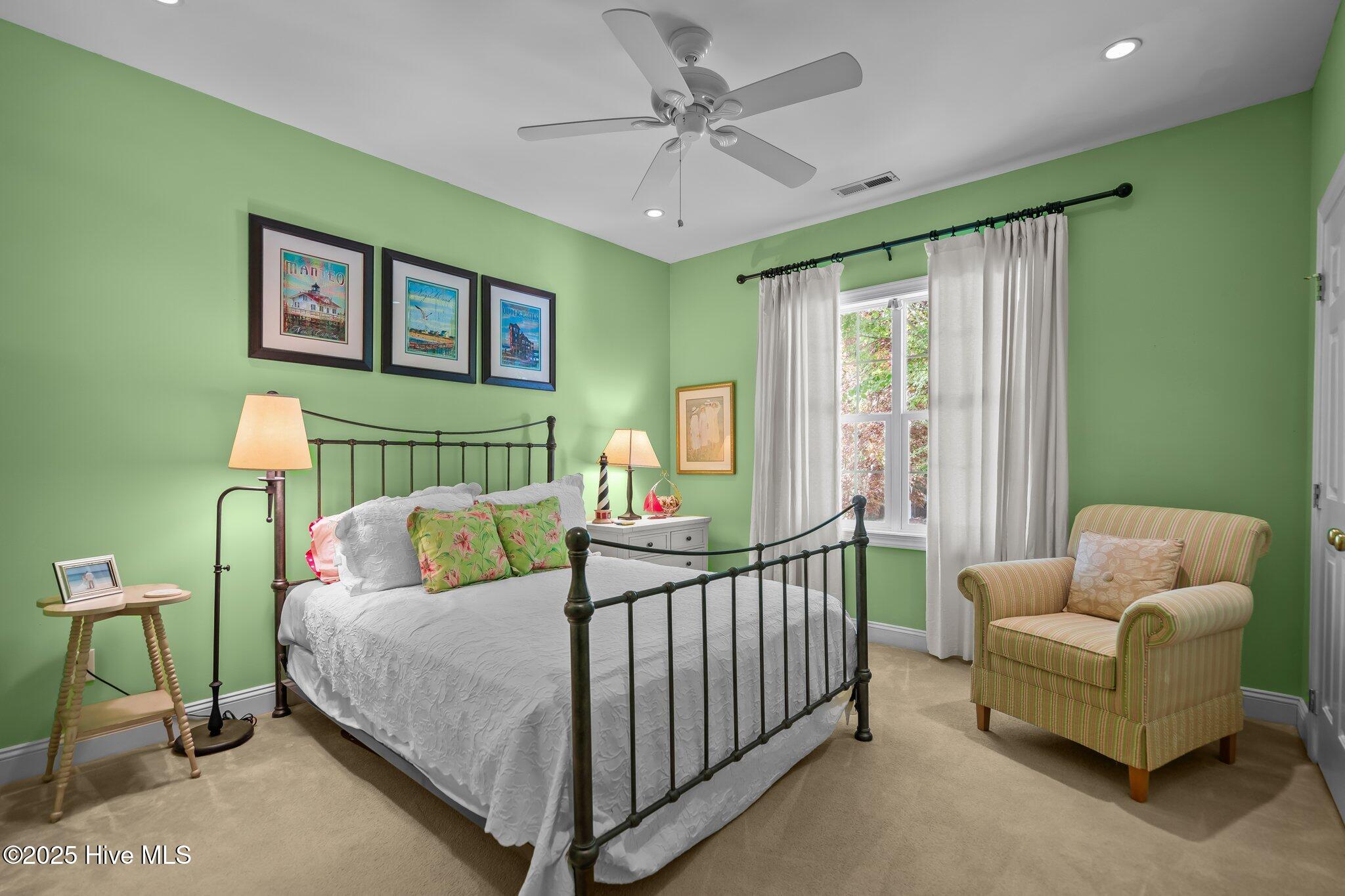 5423 Dunmore Road Property Photo 32