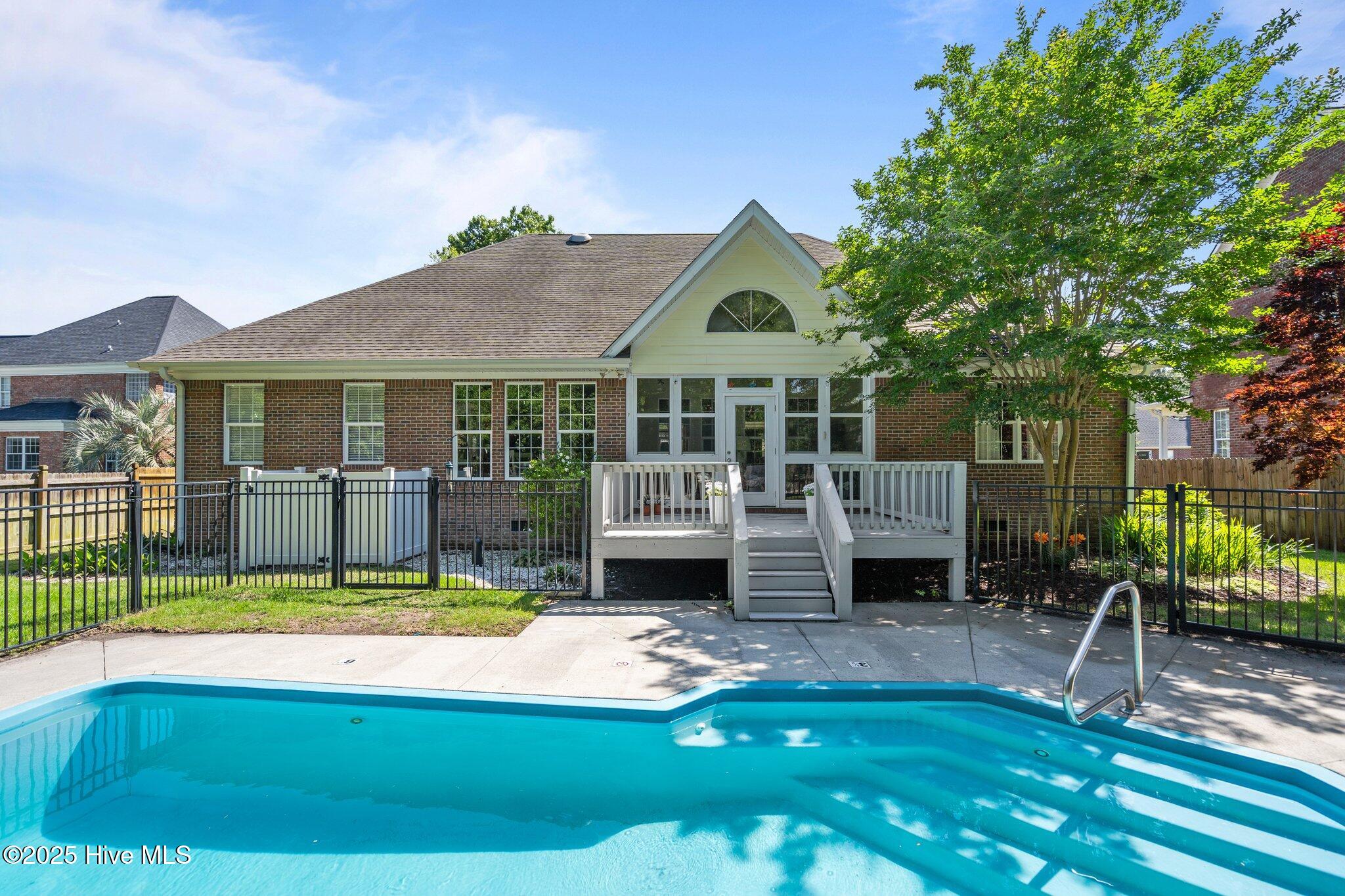 5423 Dunmore Road Property Photo 43