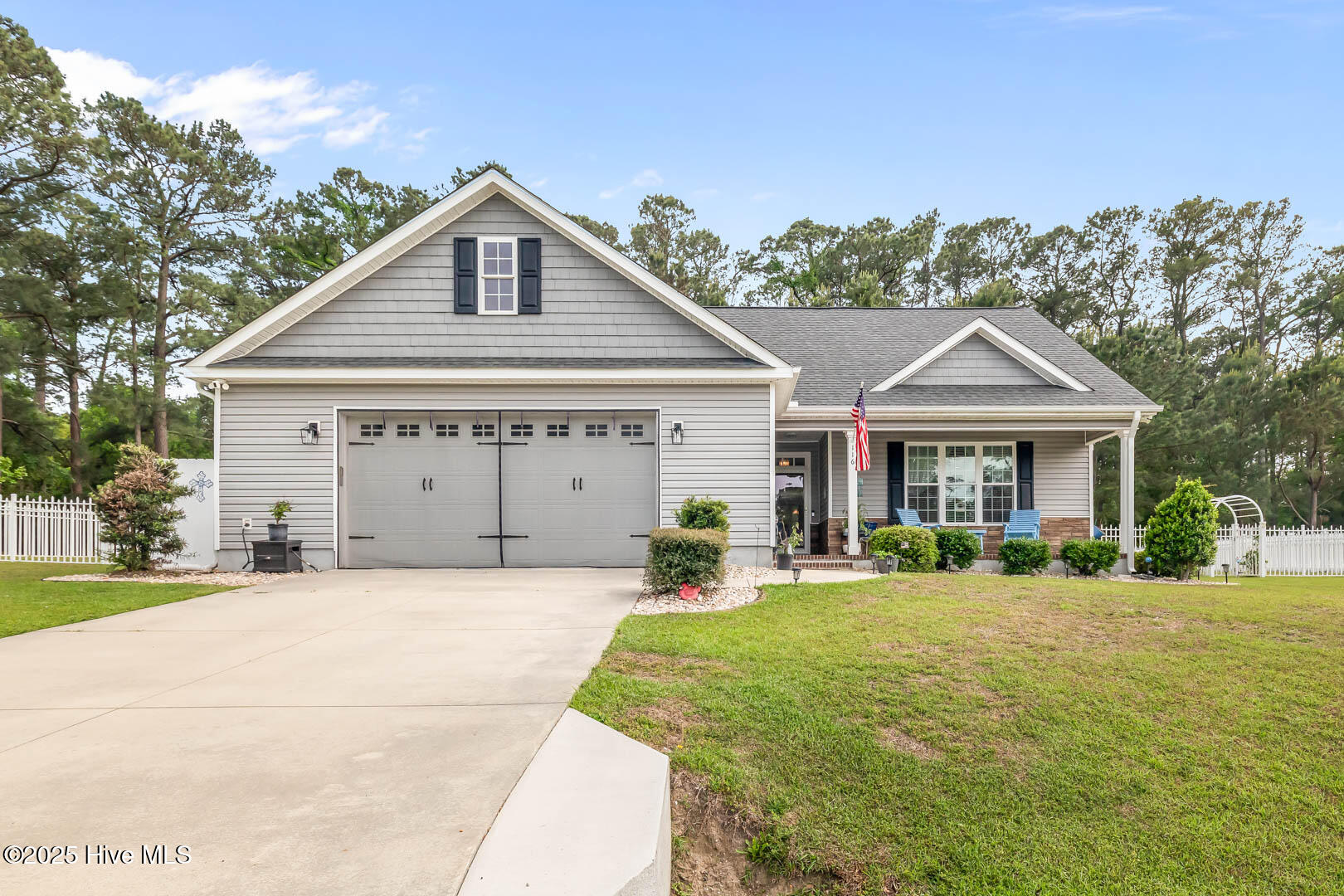 116 Meadowbrook Court Property Photo