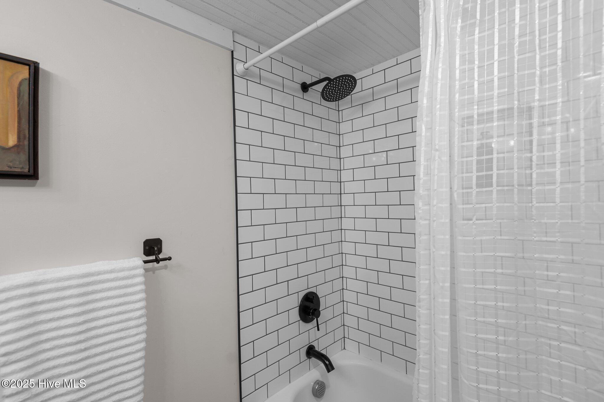 105 N Main Street Property Photo 29