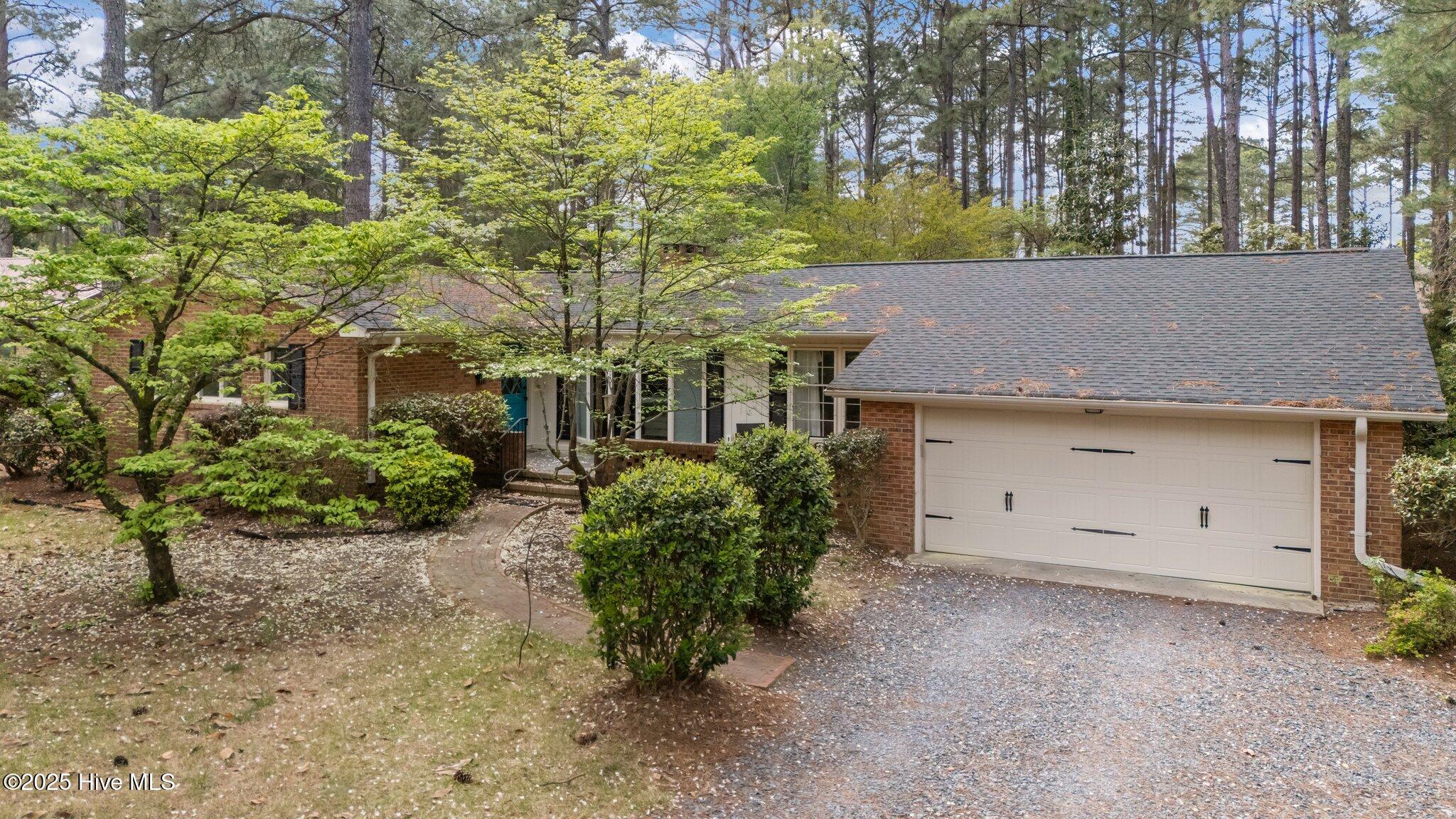 185 Pine Ridge Drive Property Photo