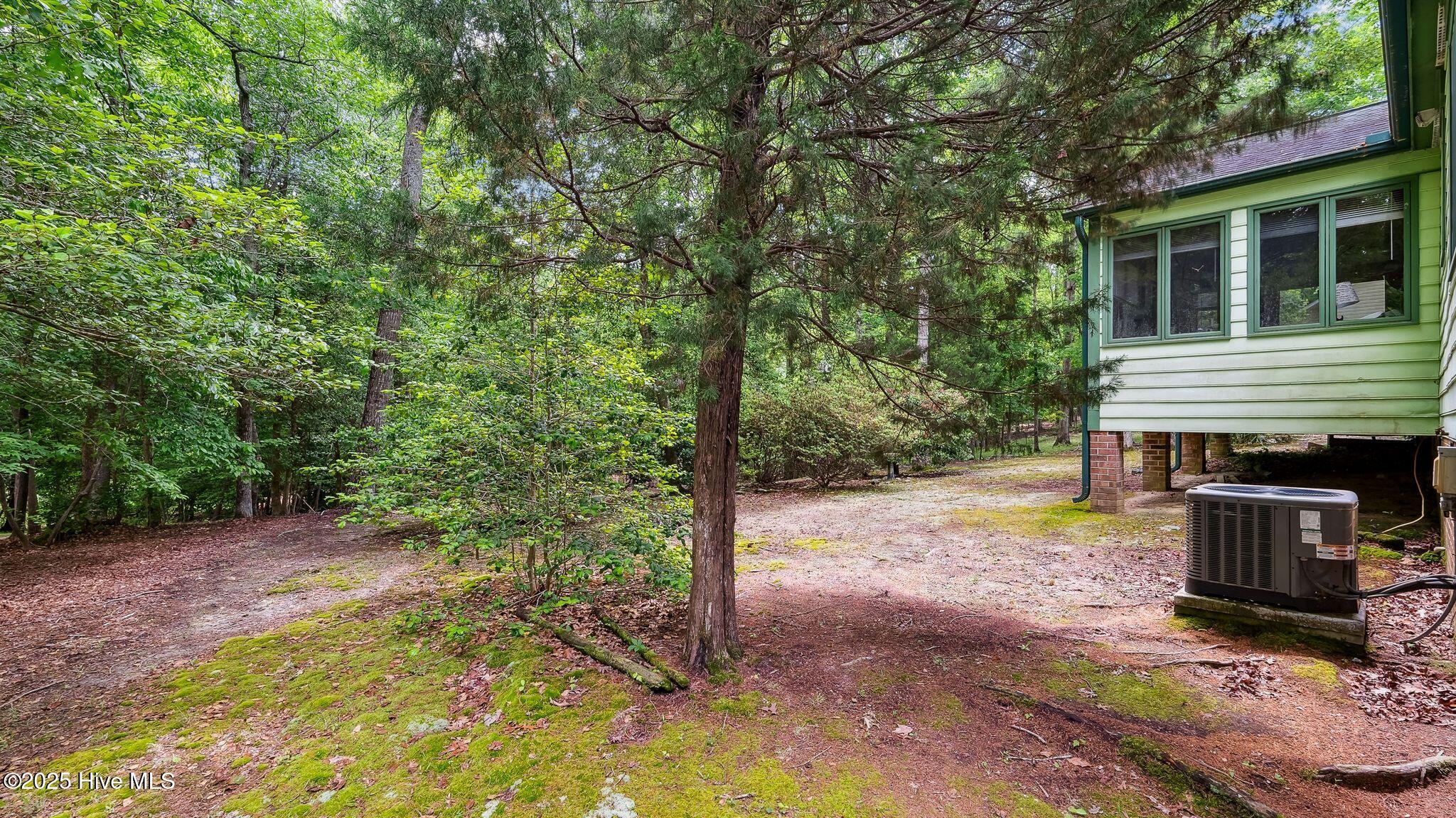 2114 Traceway Property Photo 32