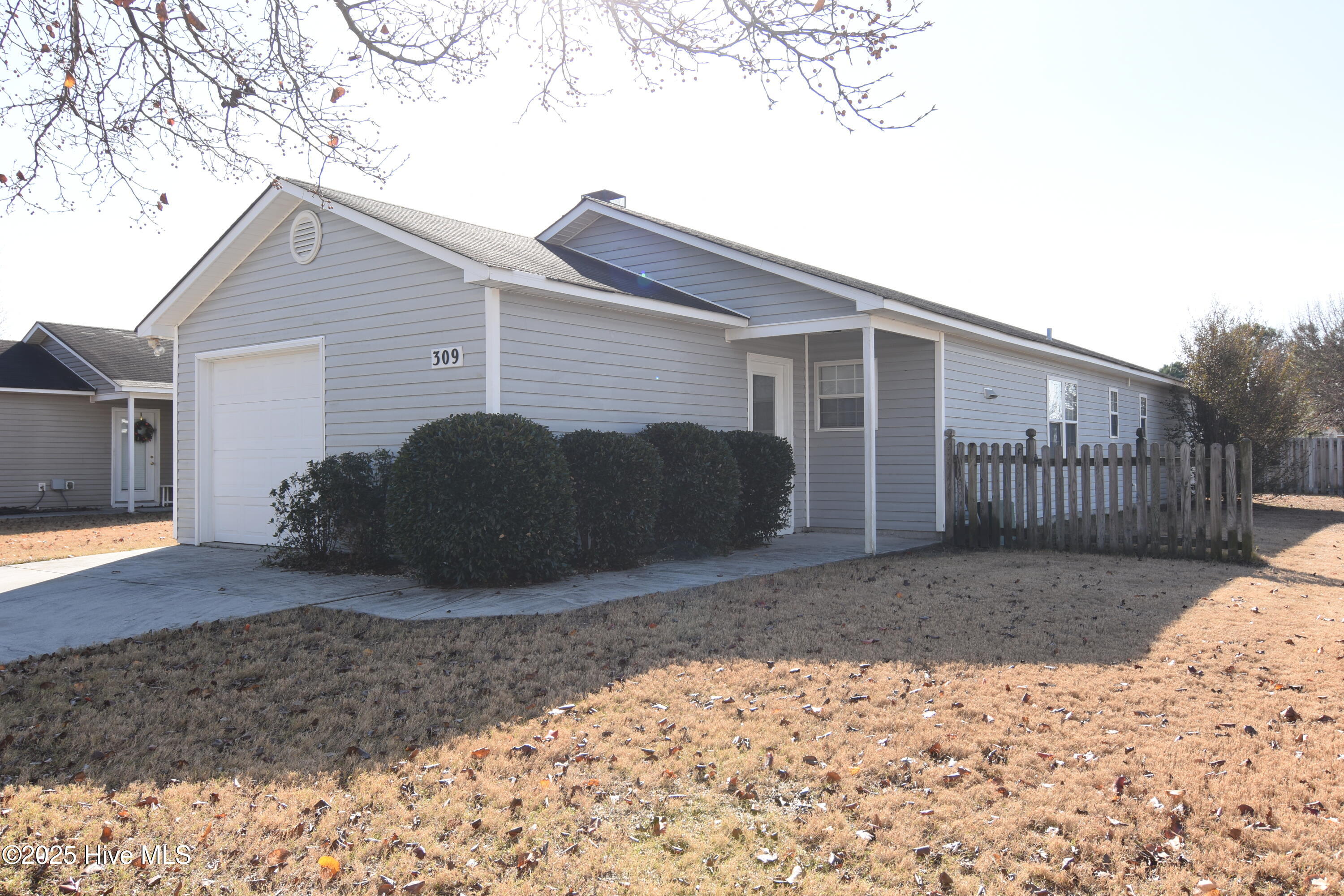 309 Bridgeton Court Property Photo