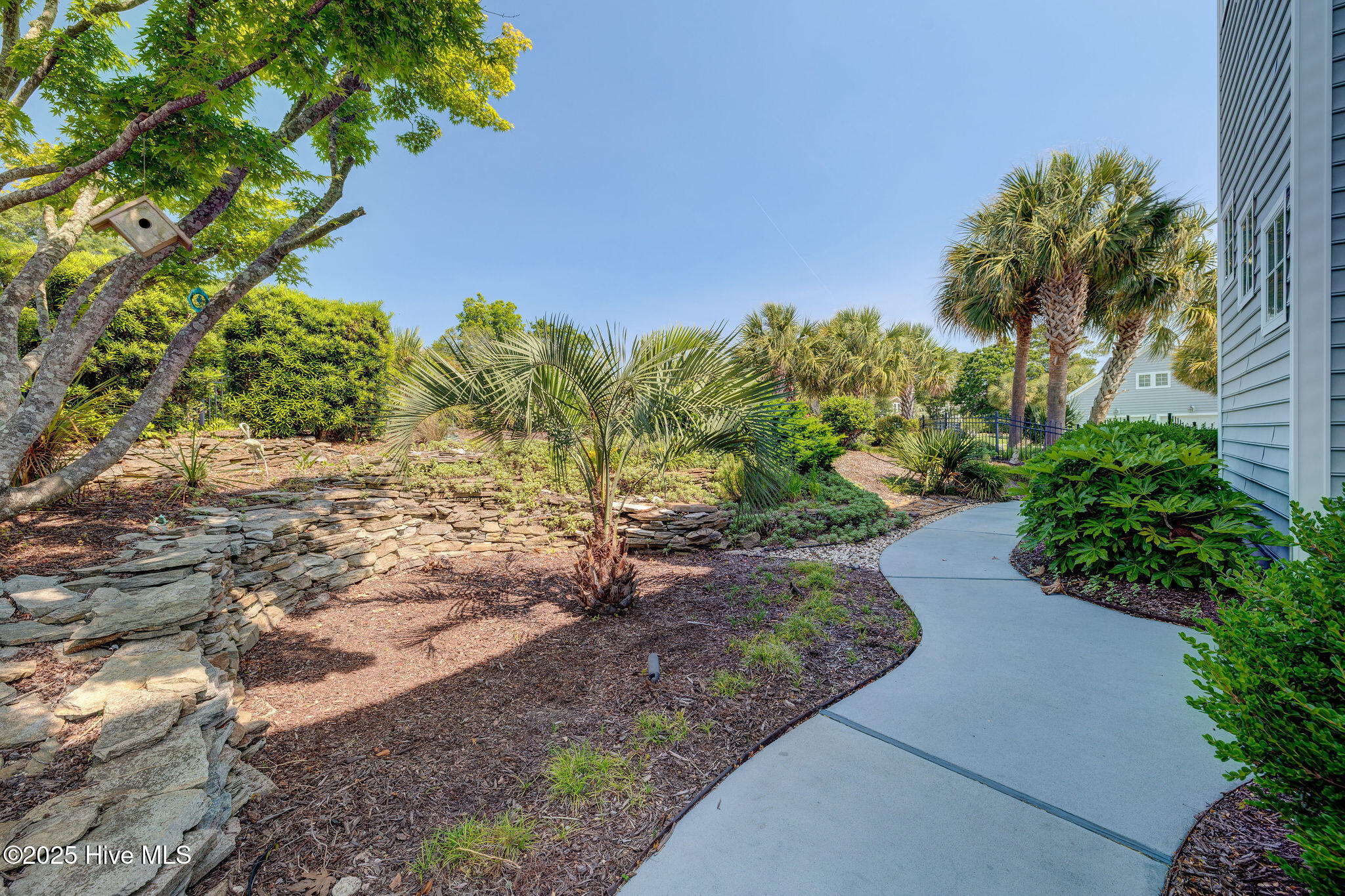 100 Dogwood Circle Property Photo 10