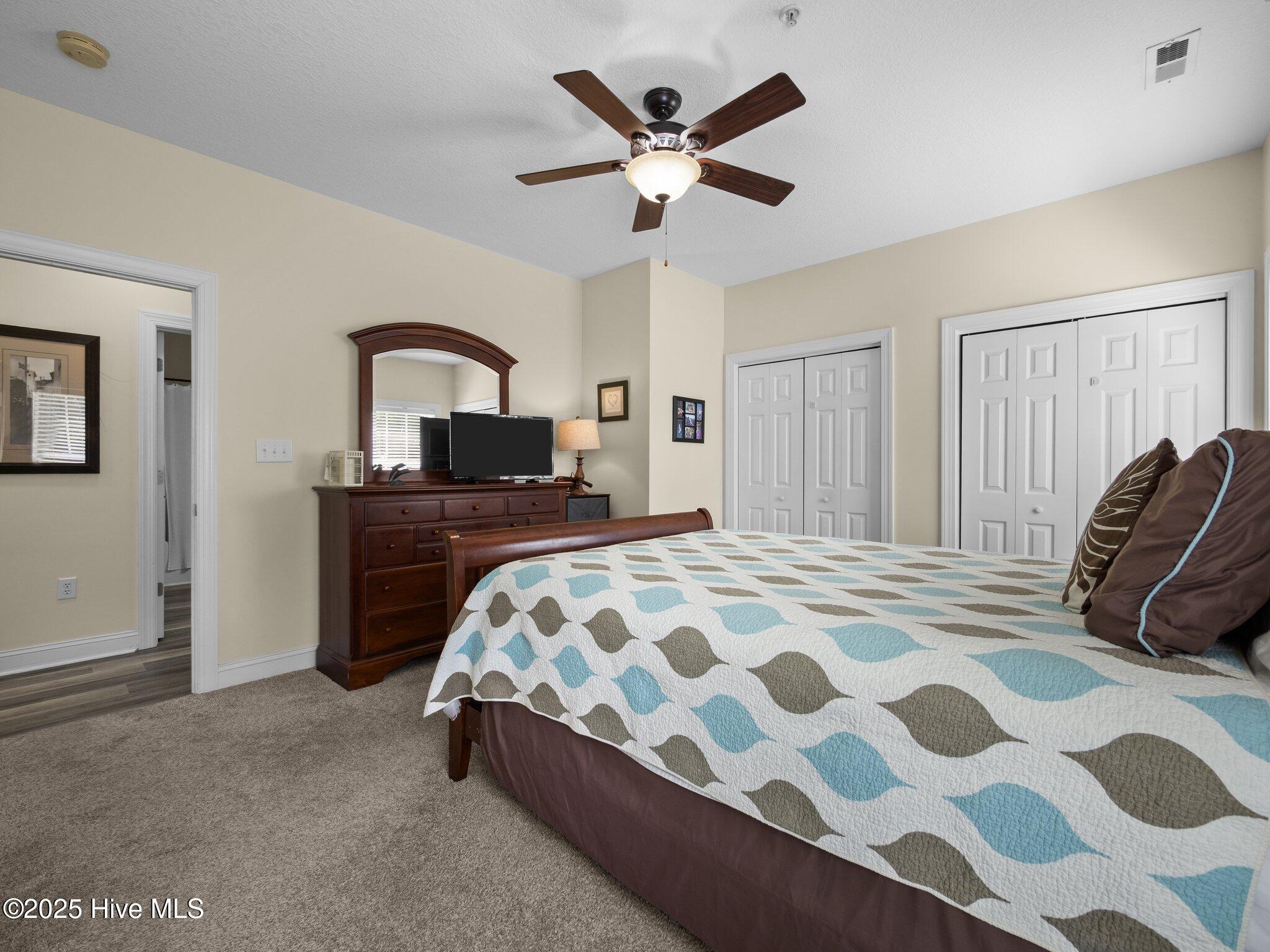 100 Lighthouse Lane B2 Property Photo 25