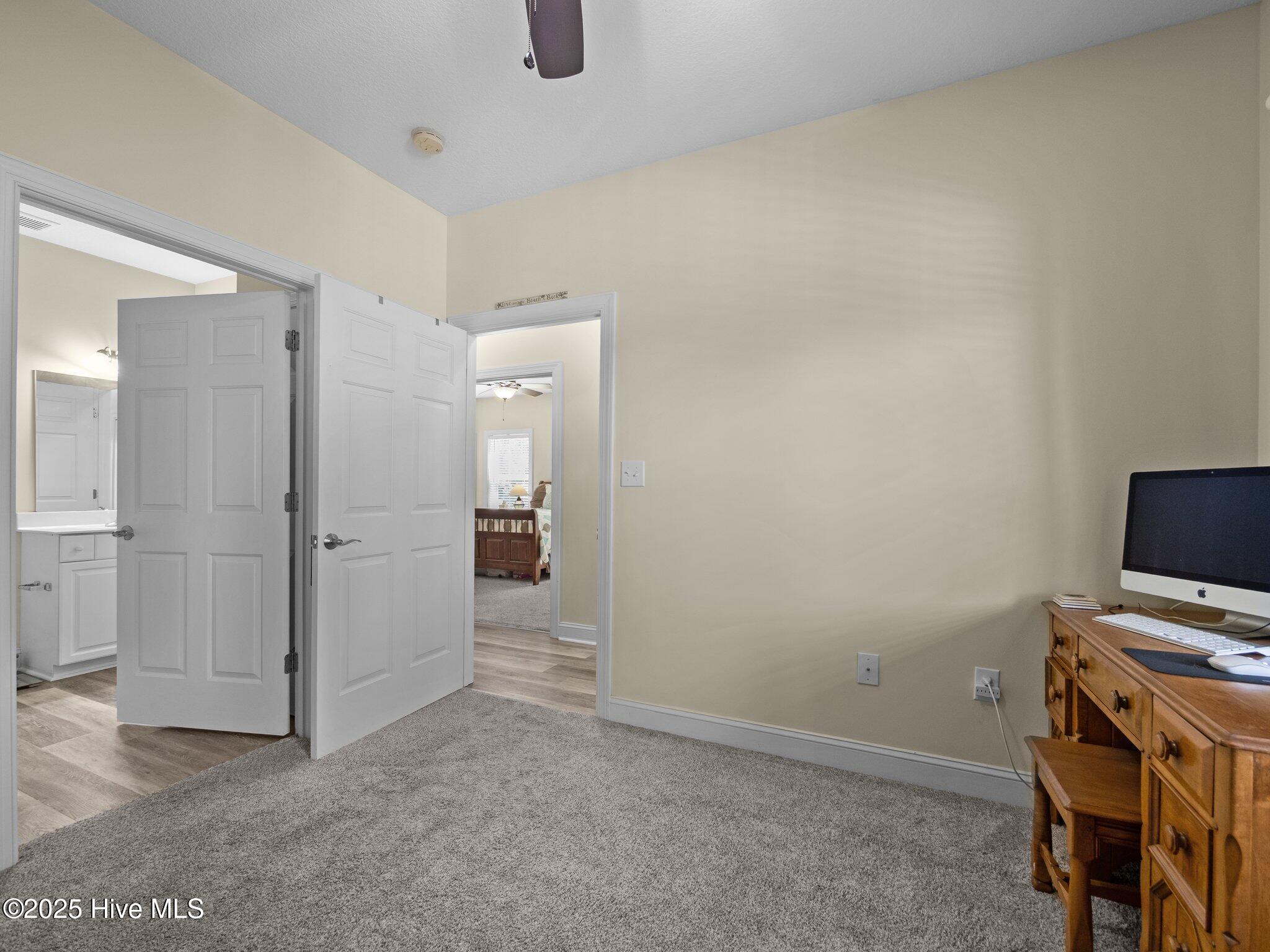 100 Lighthouse Lane B2 Property Photo 31