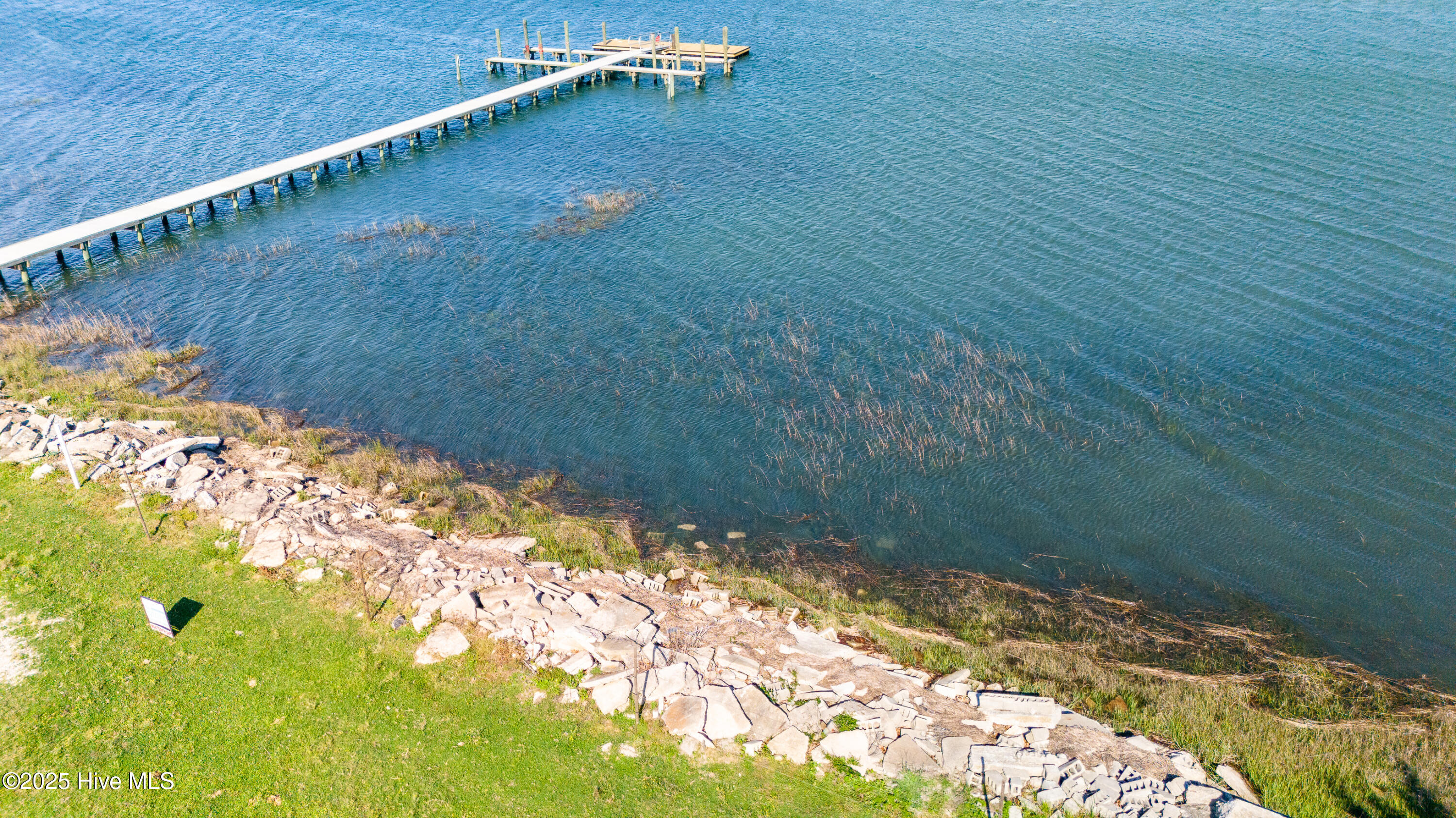 964 Country Club Road Property Photo 12