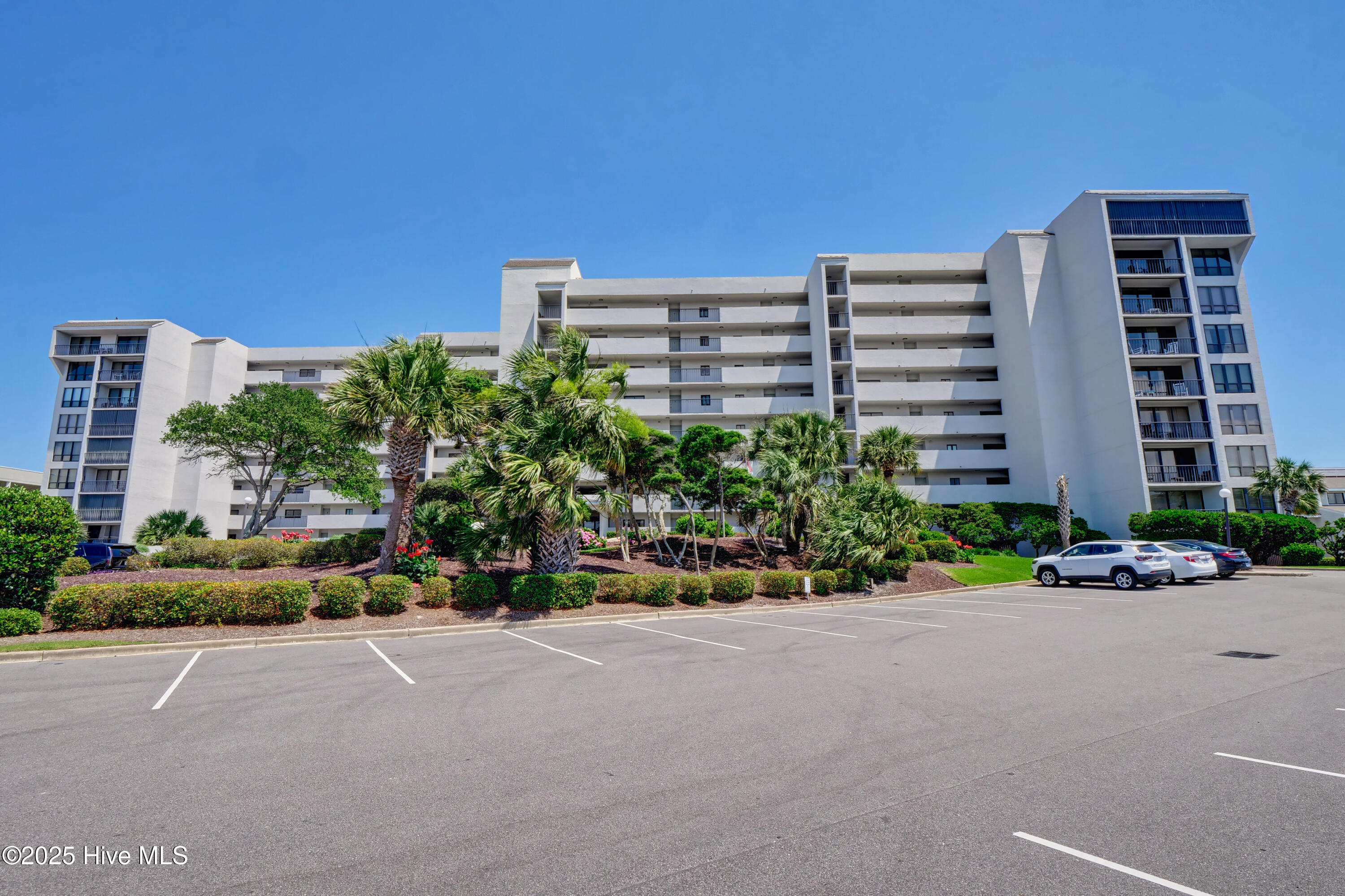 95 Lumina Avenue 7a Property Photo
