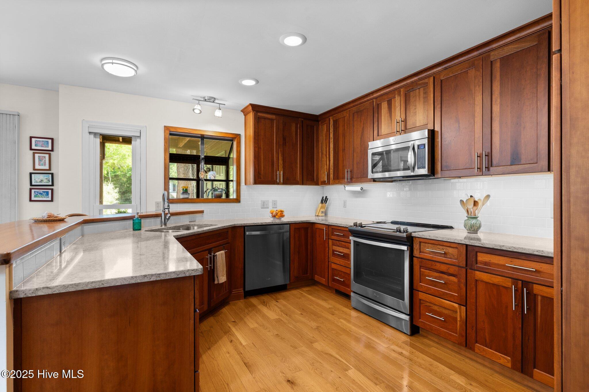 103 Spotted Sandpiper Property Photo 18