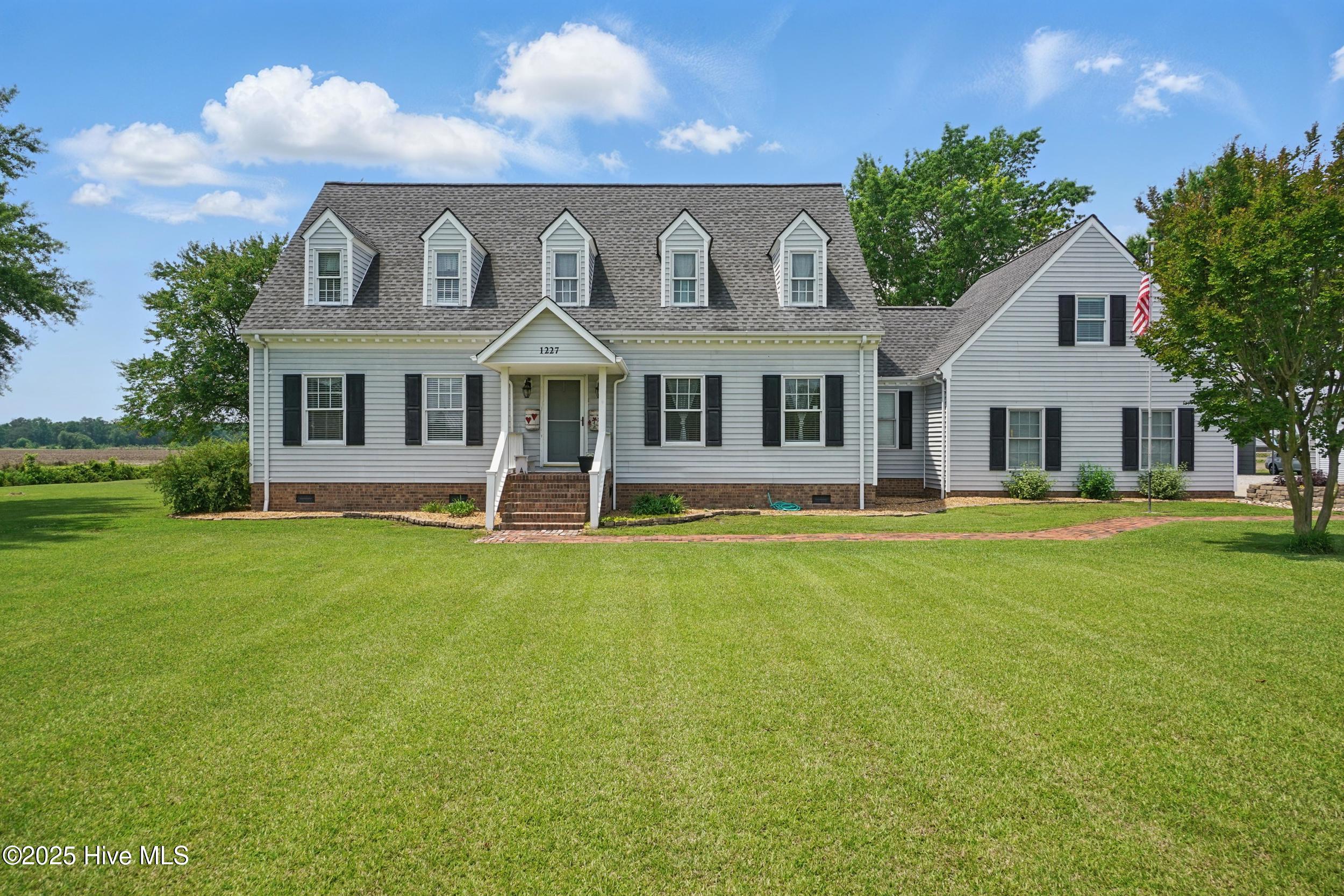 1227 Virginia Road Property Photo