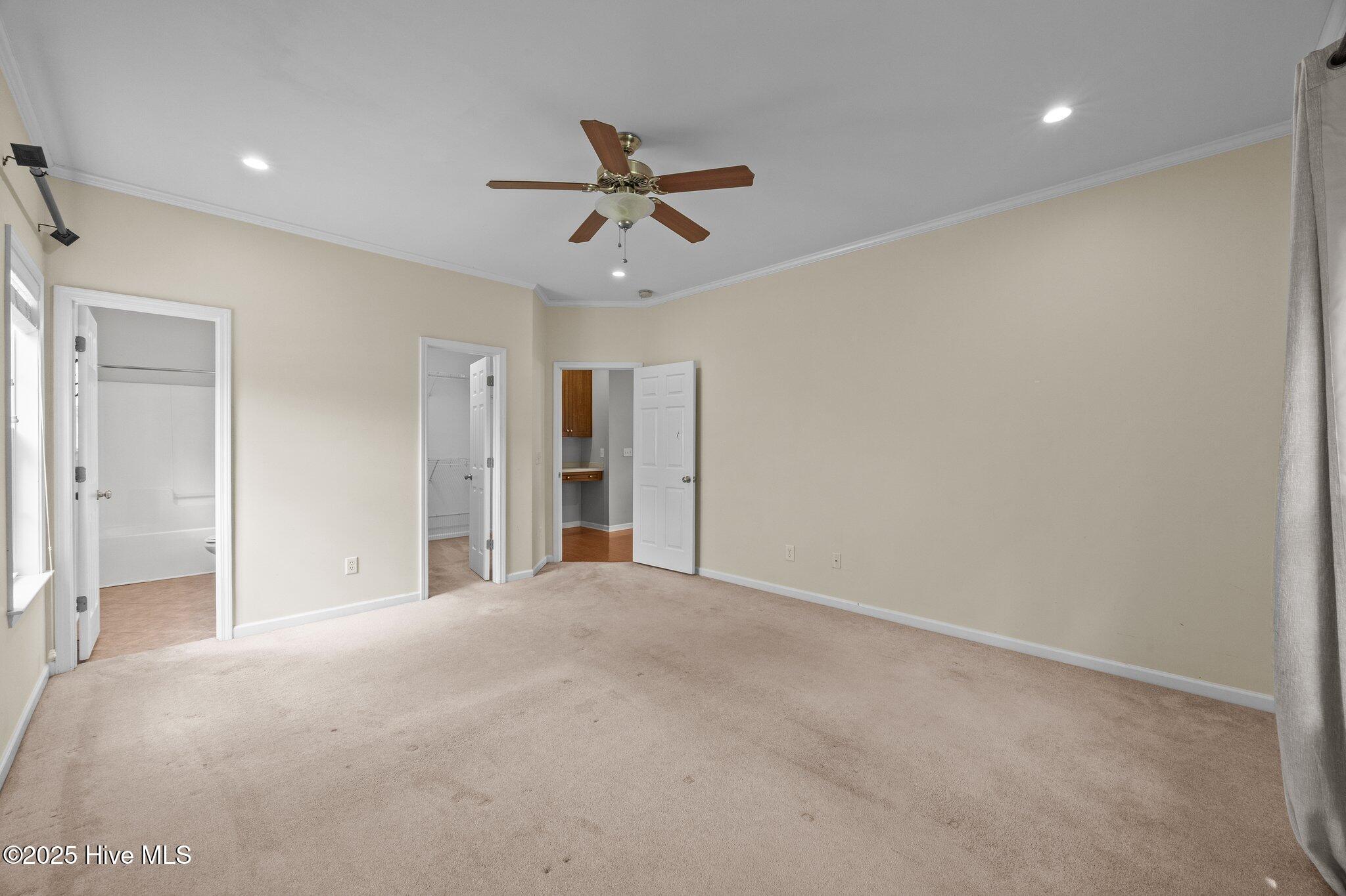 136 Leeward Lane Property Photo 19