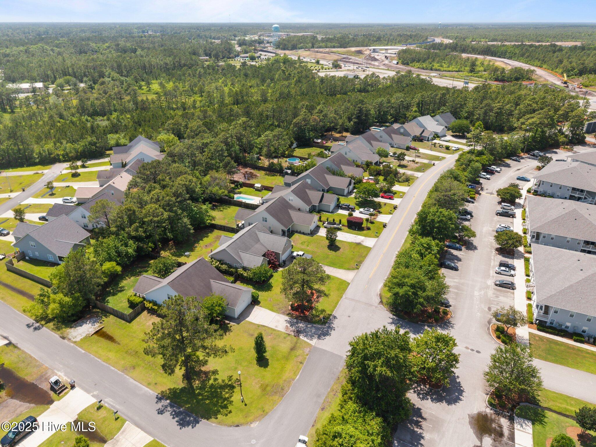 136 Leeward Lane Property Photo 45